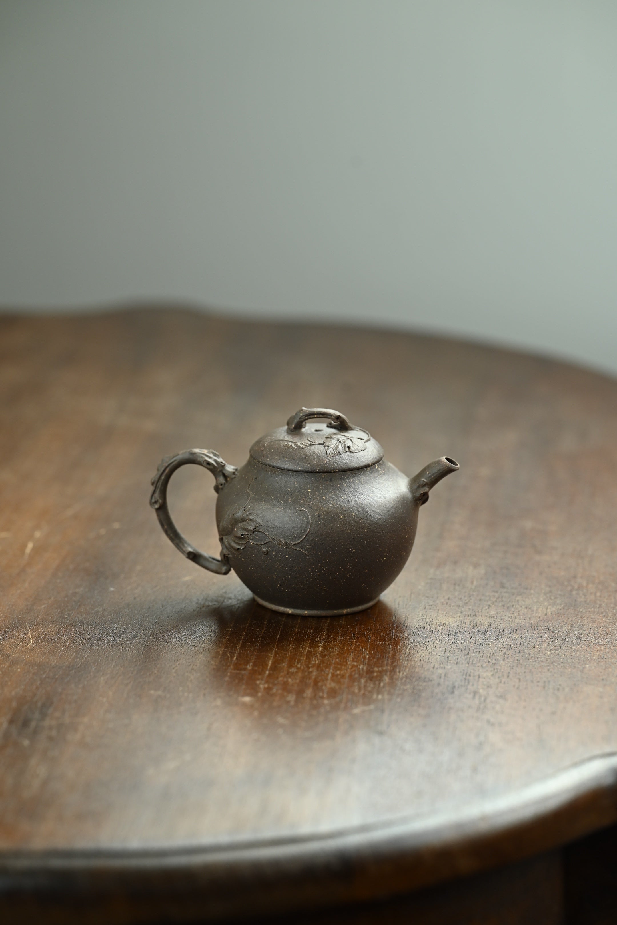 松鼠葡萄·全手工/花器实力派作品 /壶110cc/原矿段泥