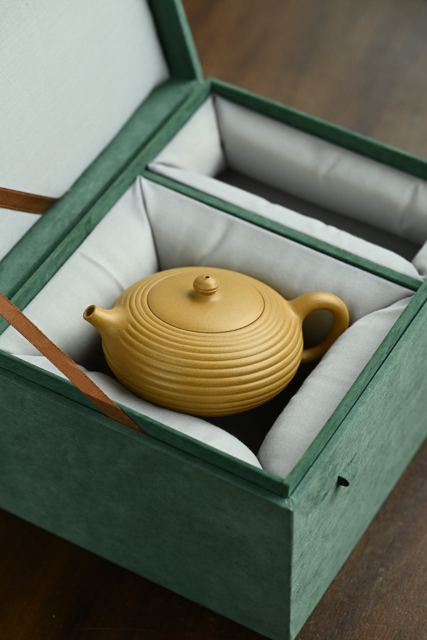 溯洄·原创作品 范泽锋夫人国高工汤宣武作品 容量250cc/原矿金砂段