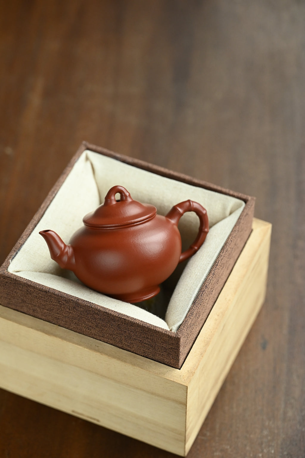 小竹春·全手工/范泽锋夫人国高工汤宣武作品 /容量120cc/龙德堂大红袍