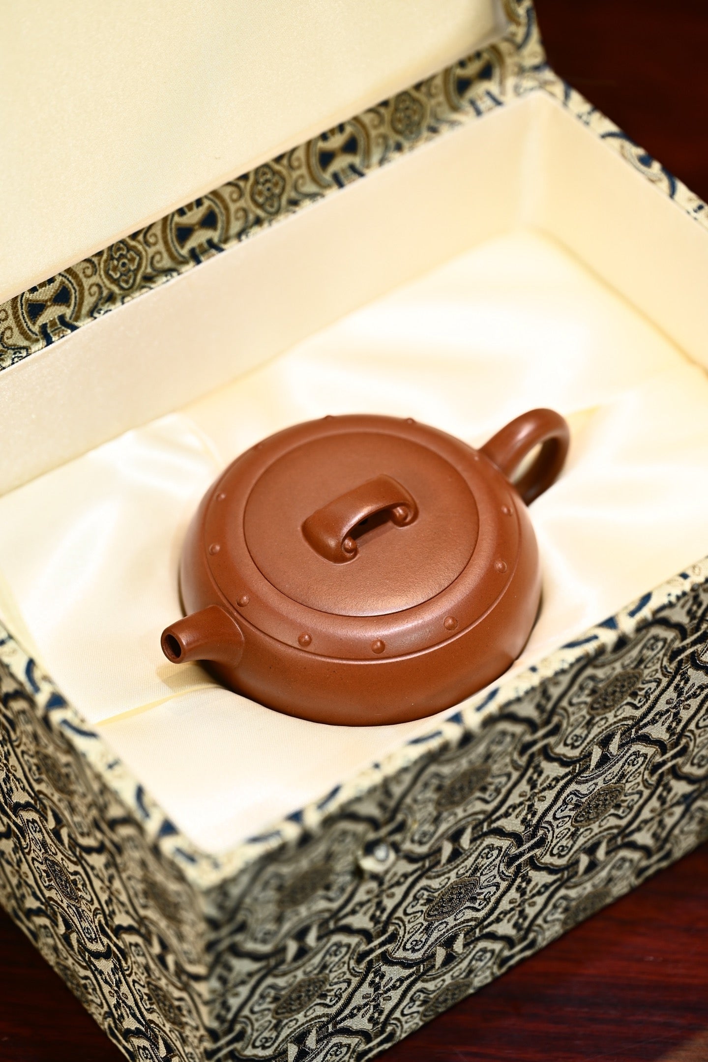 如意鼓·全手工 高工高卫萍作品容量170cc/极品红皮龙