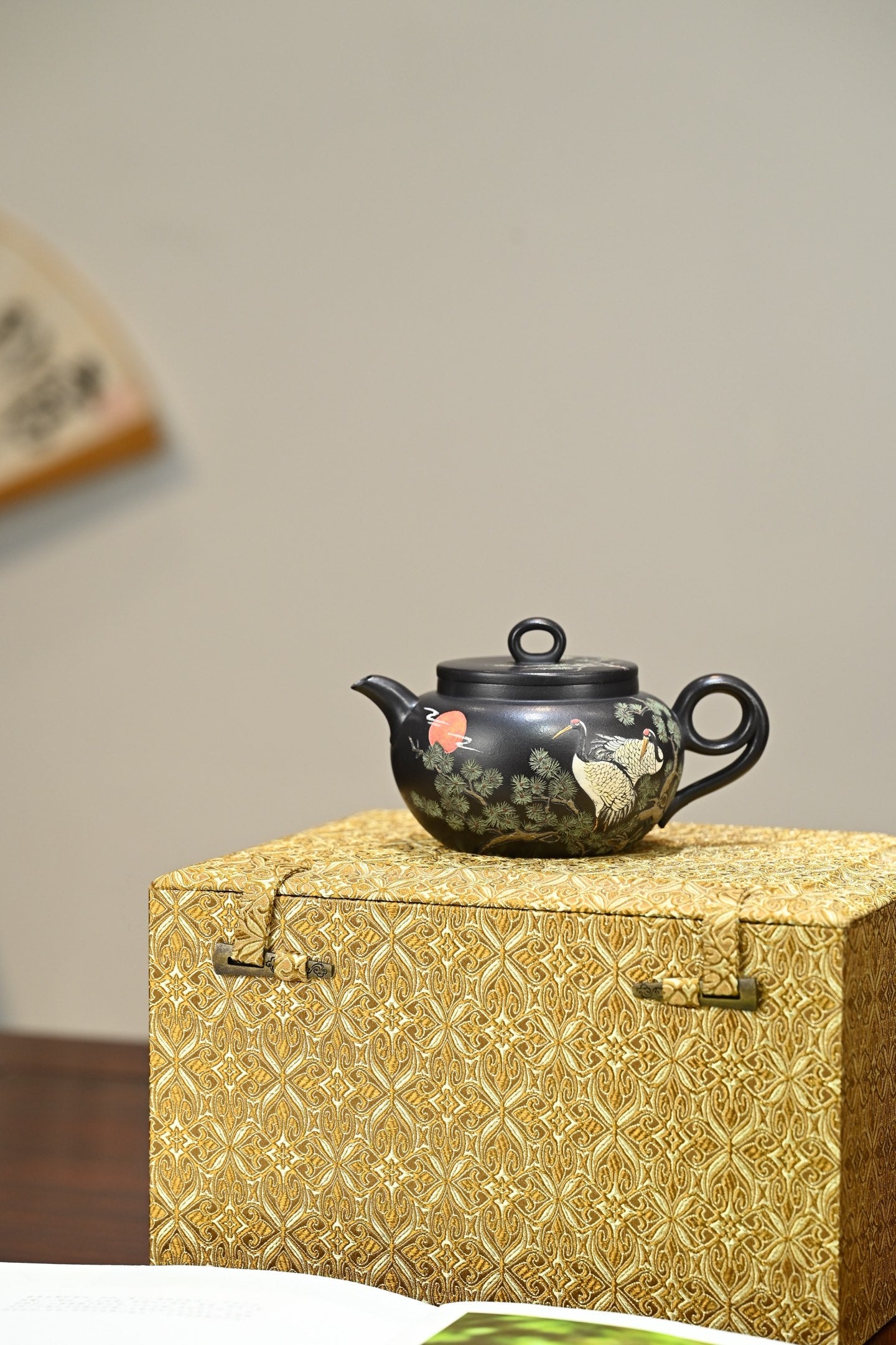 扁鼓·全手工 （双证书）/高工蒋锡坤作品  /中央美院教授李洪亮装饰  /容量260cc/石黄