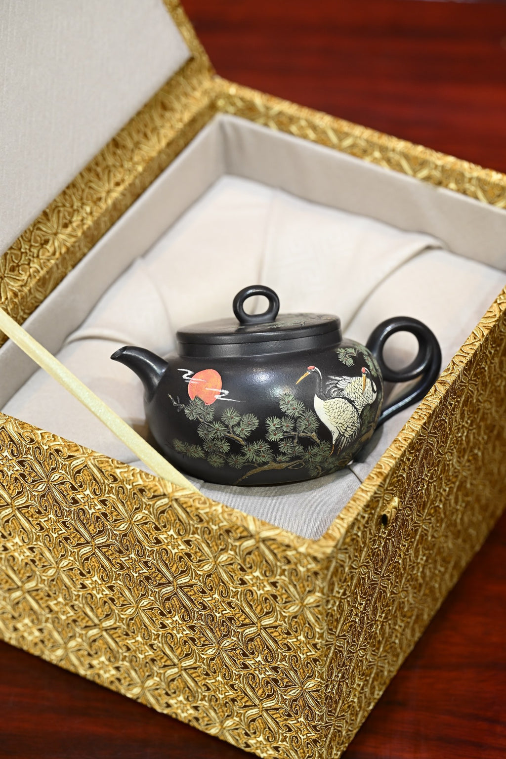 扁鼓·全手工 （双证书）/高工蒋锡坤作品  /中央美院教授李洪亮装饰  /容量260cc/石黄