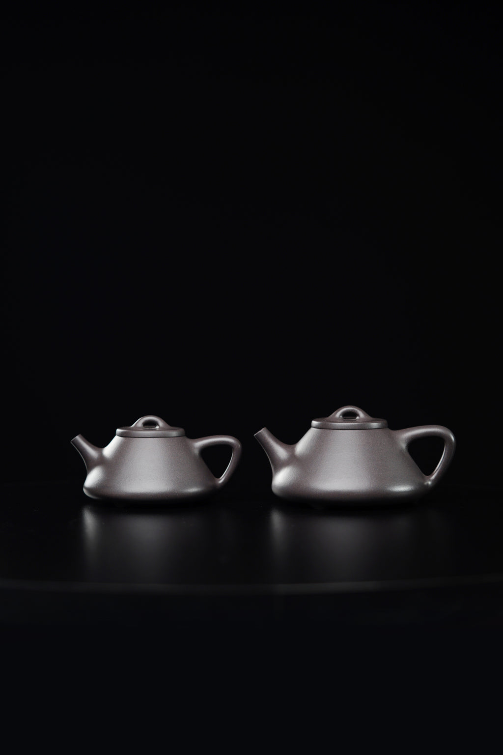 【清雅佳品】紫砂九隽·喻小芳高徒·正高级工艺美术师·沈更轶全手工制《子冶石瓢》原矿优质天清泥·小180cc·大280cc