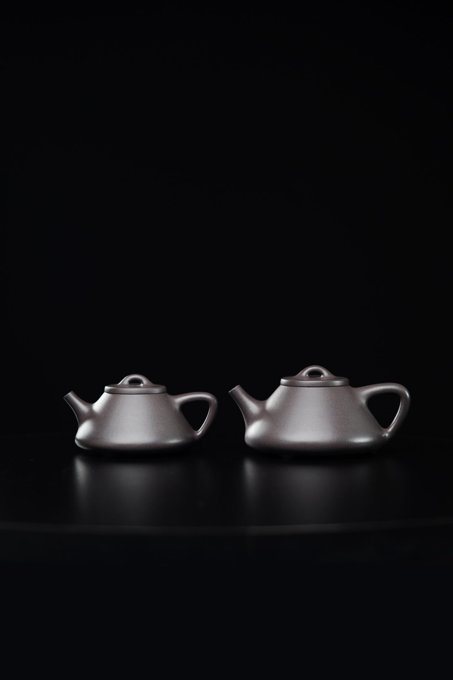 【清雅佳品】紫砂九隽·喻小芳高徒·正高级工艺美术师·沈更轶全手工制《子冶石瓢》原矿优质天清泥·小180cc·大280cc