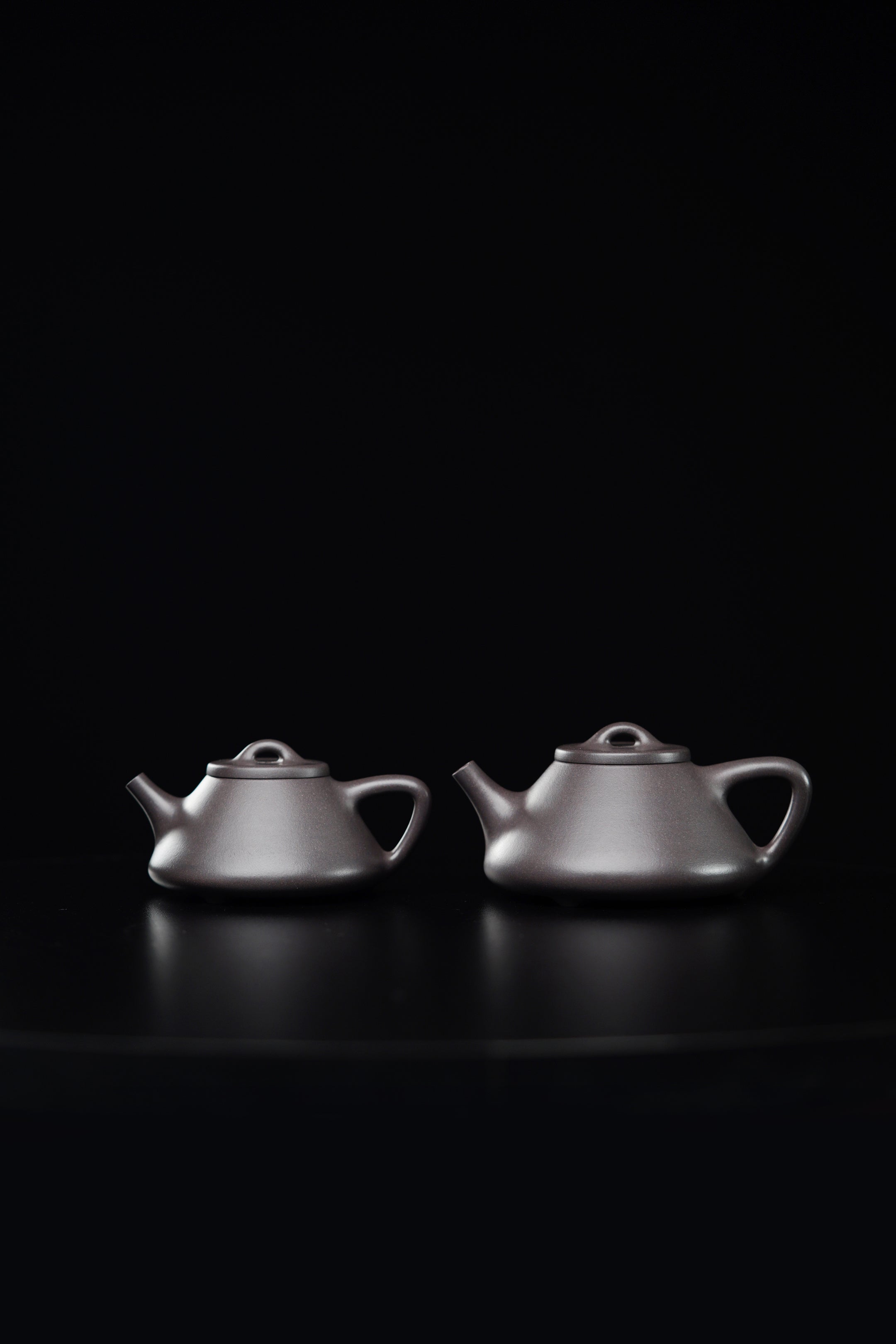 【清雅佳品】紫砂九隽·喻小芳高徒·正高级工艺美术师·沈更轶全手工制《子冶石瓢》原矿优质天清泥·小180cc·大280cc