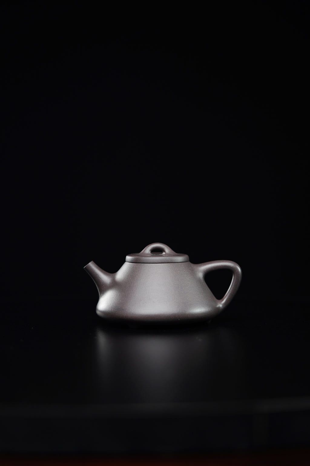 【清雅佳品】紫砂九隽·喻小芳高徒·正高级工艺美术师·沈更轶全手工制《子冶石瓢》原矿优质天清泥·小180cc·大280cc