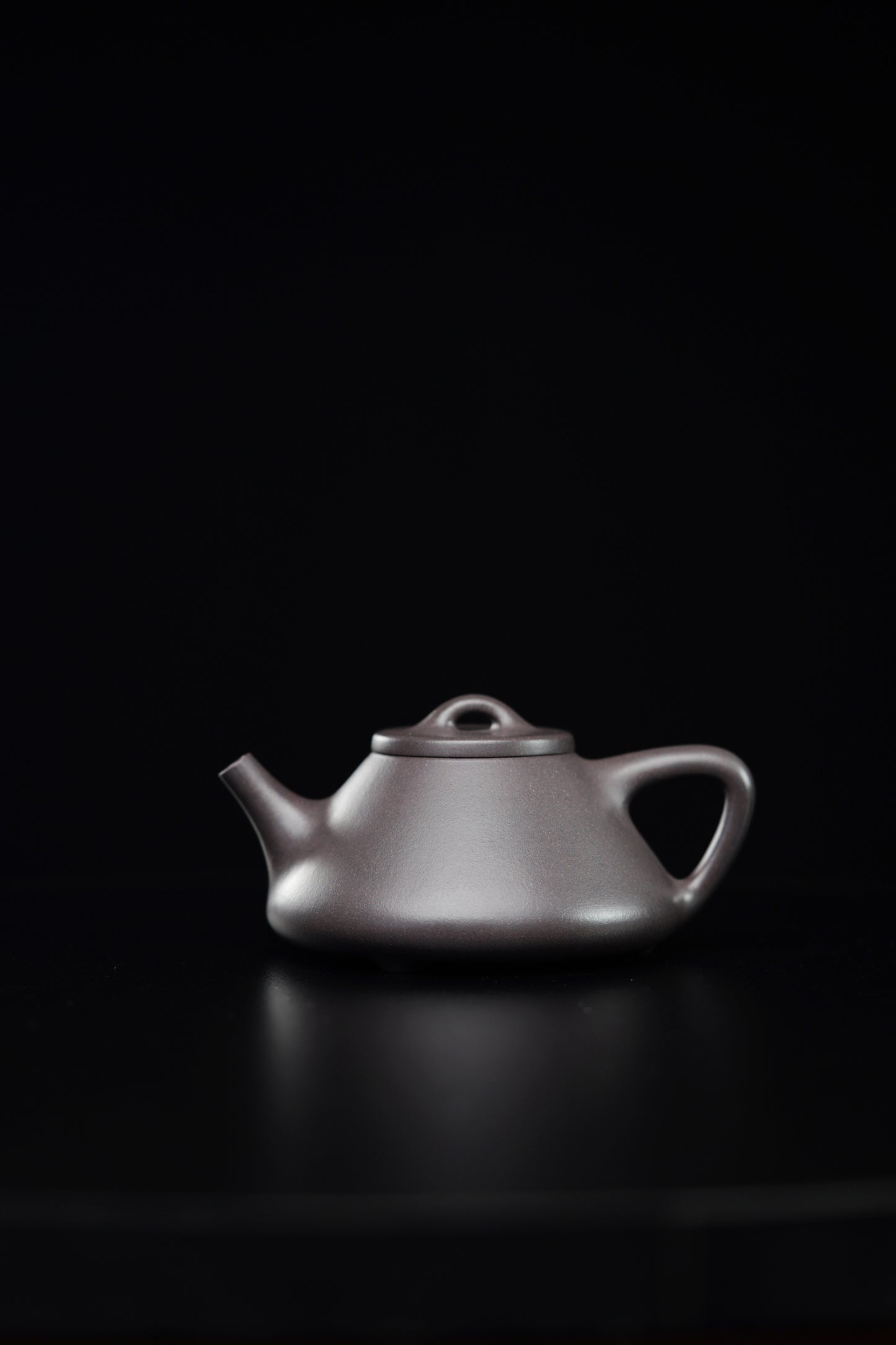 【清雅佳品】紫砂九隽·喻小芳高徒·正高级工艺美术师·沈更轶全手工制《子冶石瓢》原矿优质天清泥·小180cc·大280cc