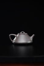 【清雅佳品】紫砂九隽·喻小芳高徒·正高级工艺美术师·沈更轶全手工制《子冶石瓢》原矿优质天清泥·小180cc·大280cc