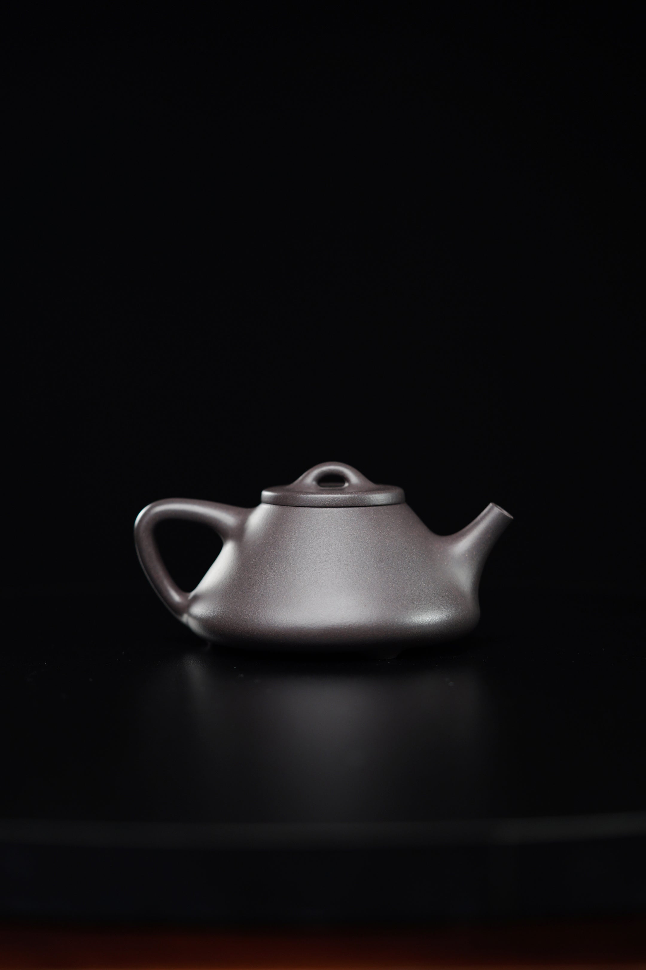 【清雅佳品】紫砂九隽·喻小芳高徒·正高级工艺美术师·沈更轶全手工制《子冶石瓢》原矿优质天清泥·小180cc·大280cc