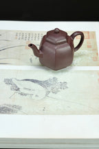 耿浩方器 礼藏双绝｜紫砂界80后方器巨匠巅峰臻品《六方匏尊壶》原矿优质桂花金砂·180cc