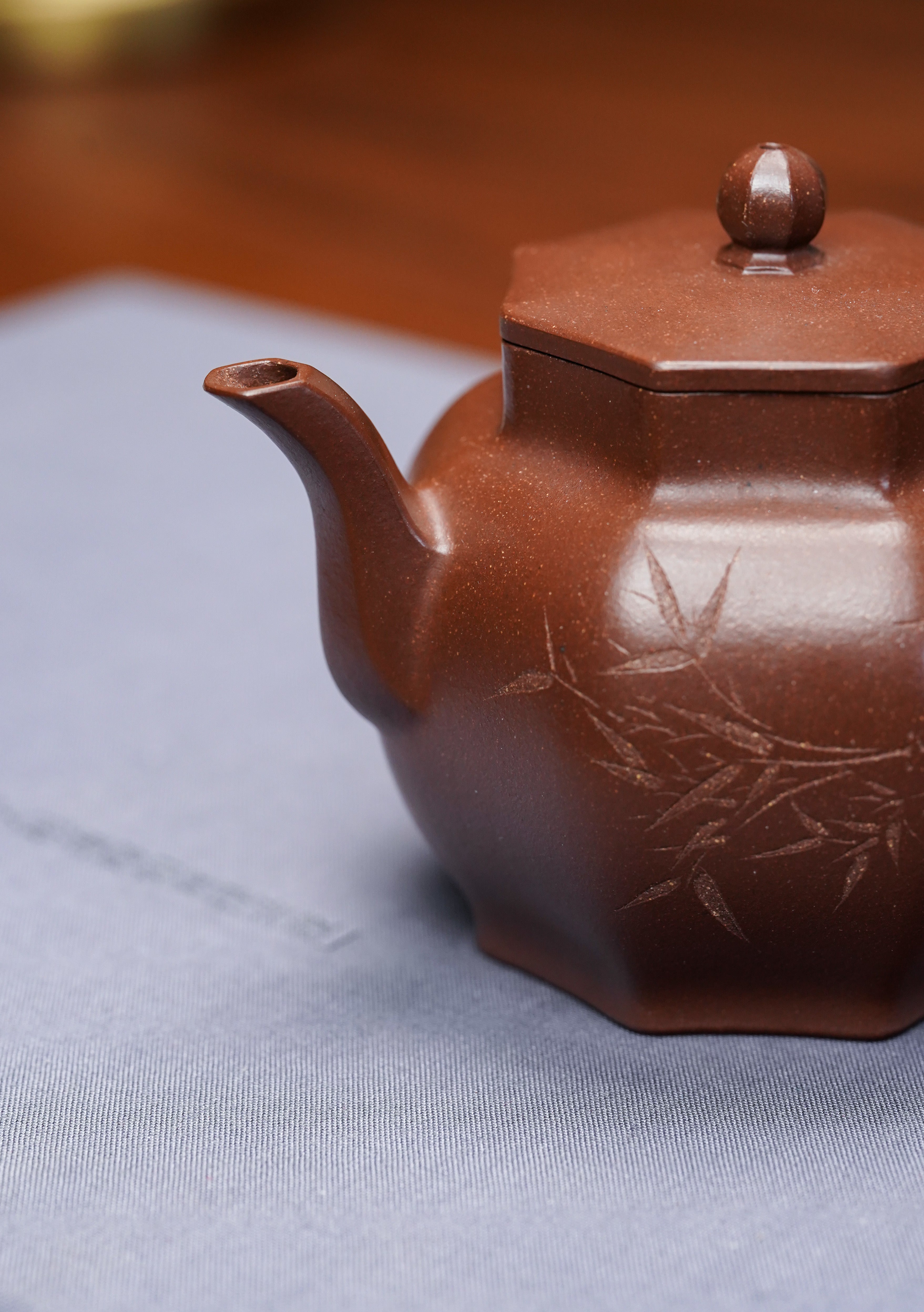 耿浩方器 礼藏双绝｜紫砂界80后方器巨匠巅峰臻品《八銮壶》藏值无量原矿优质羊角山紫泥·200cc