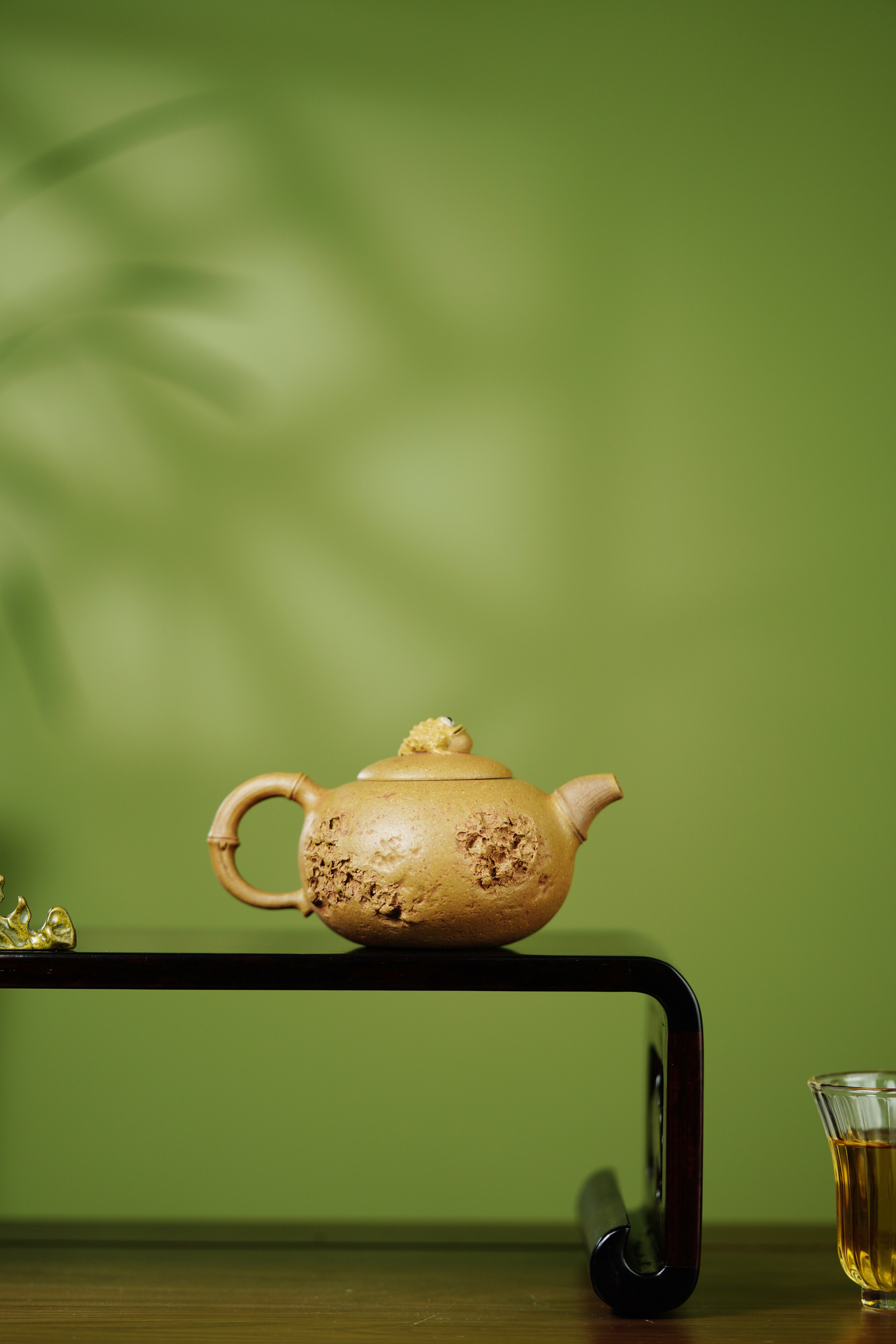 中国紫砂界原创花器艺术名家·陈真趣味臻品《见喜供春壶》藏礼双绝 未来可期 原矿优质老段泥·150cc