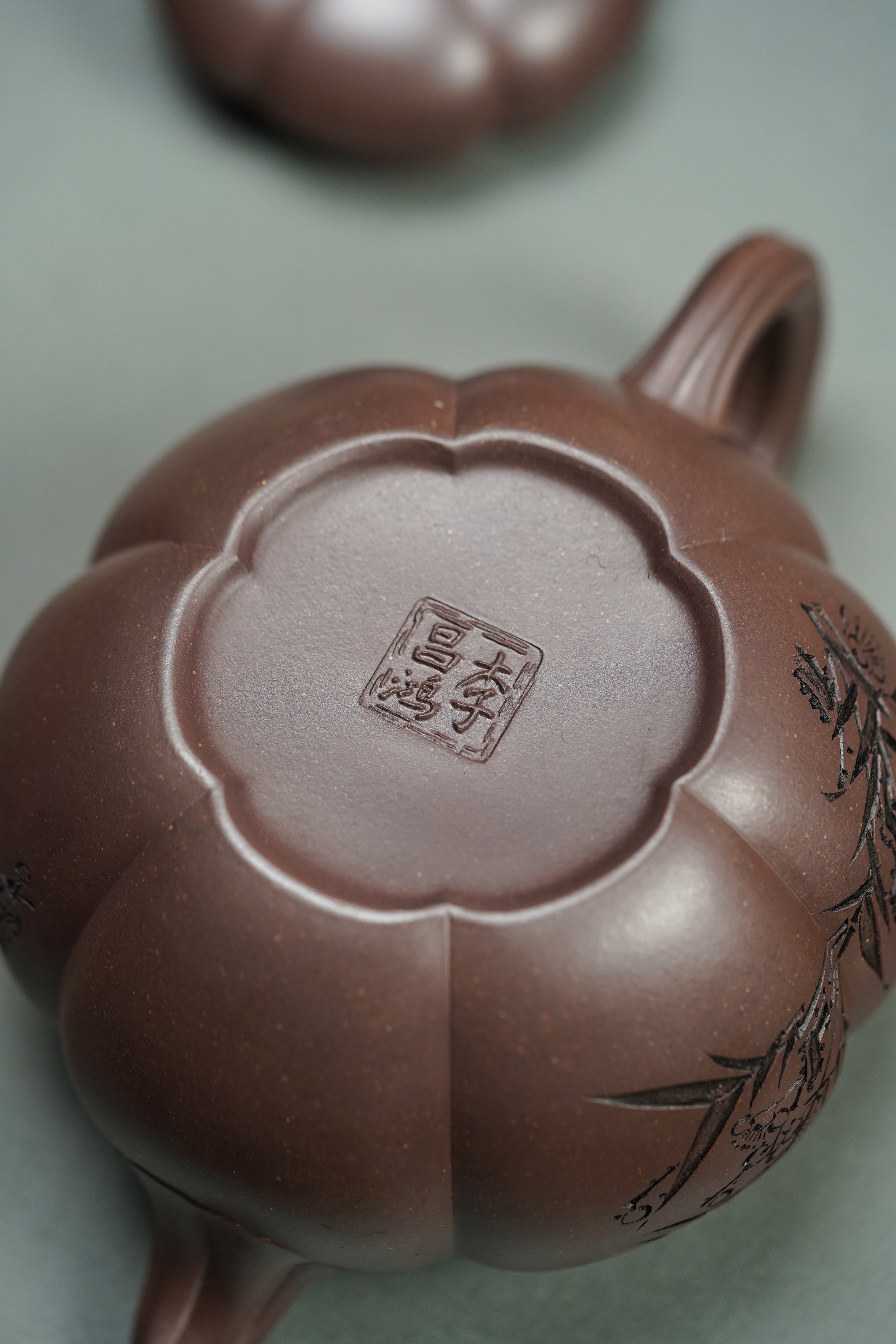 昌鸿紫砂 礼藏至尊｜双国大师李昌鸿臻品《筋纹圆仕壶》收藏送礼皆宜重器  原矿优质老紫泥·410cc