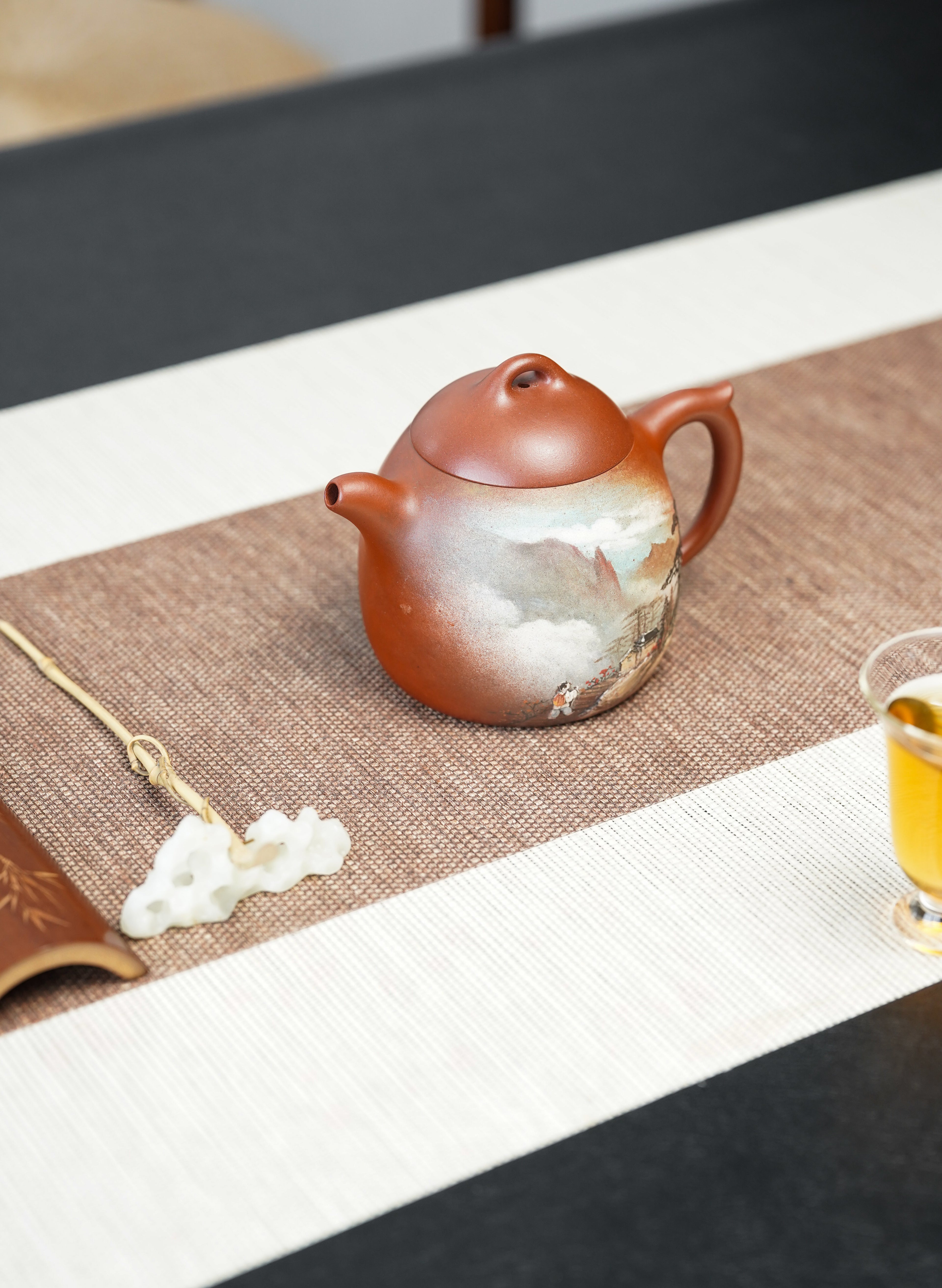 【泥绘巅峰 传世孤品】紫砂业界天花板｜何光宏大拍20万同款《秦权壶》登峰造极原矿优质底槽清·350cc
