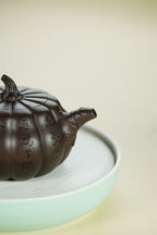 范大生嫡脉｜范秀芳制 范伟群装饰｜双省大师联诀紫砂臻品《扁南瓜壶》原矿优质紫泥·320cc