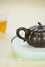 范大生嫡脉｜范秀芳制 范伟群装饰｜双省大师联诀紫砂臻品《扁南瓜壶》原矿优质紫泥·320cc