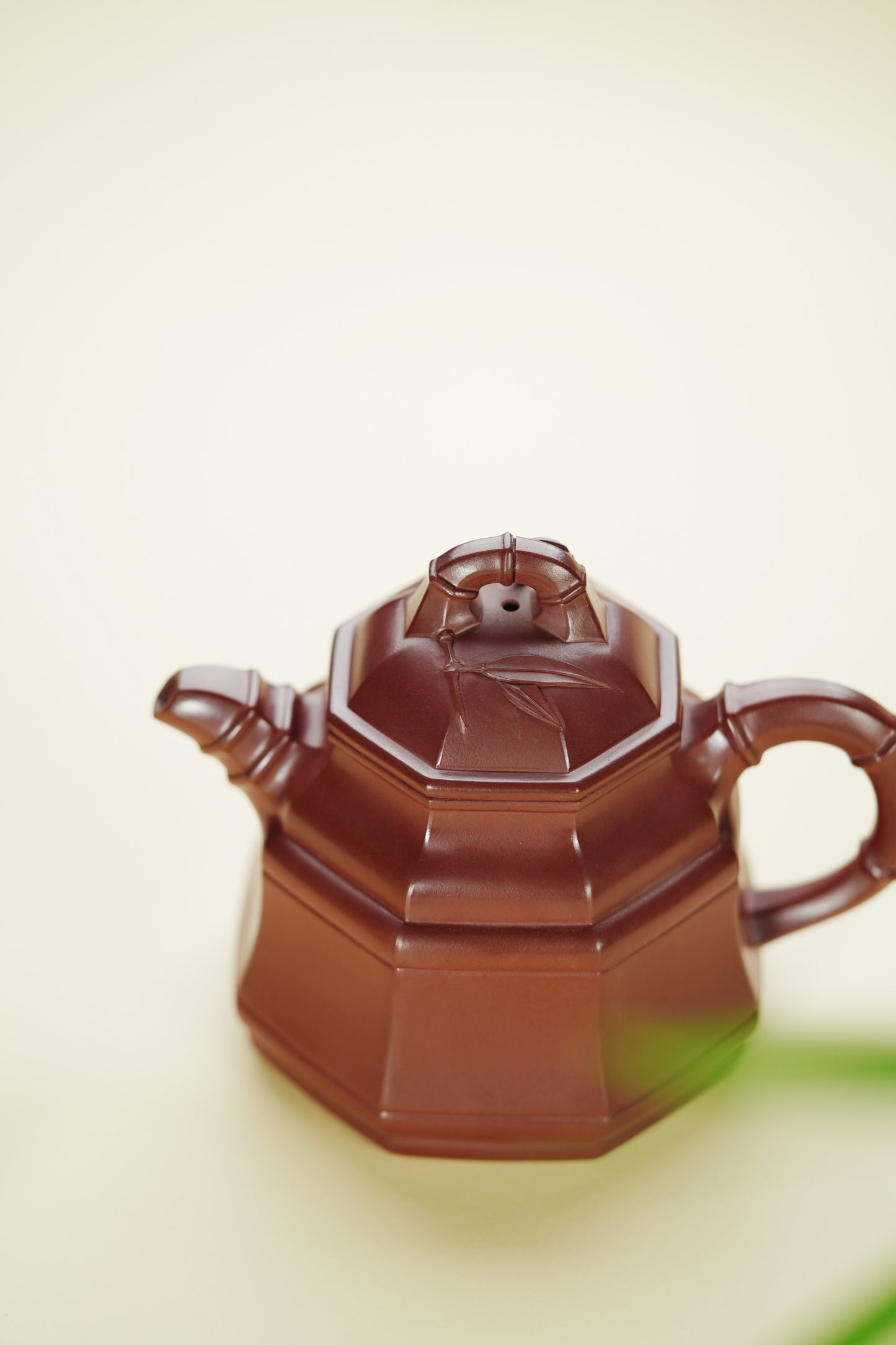 范大生嫡脉｜范秀芳制 范伟群装饰｜双省大师联诀紫砂臻品《八方竹鼎壶》原矿优质龙血砂·450cc