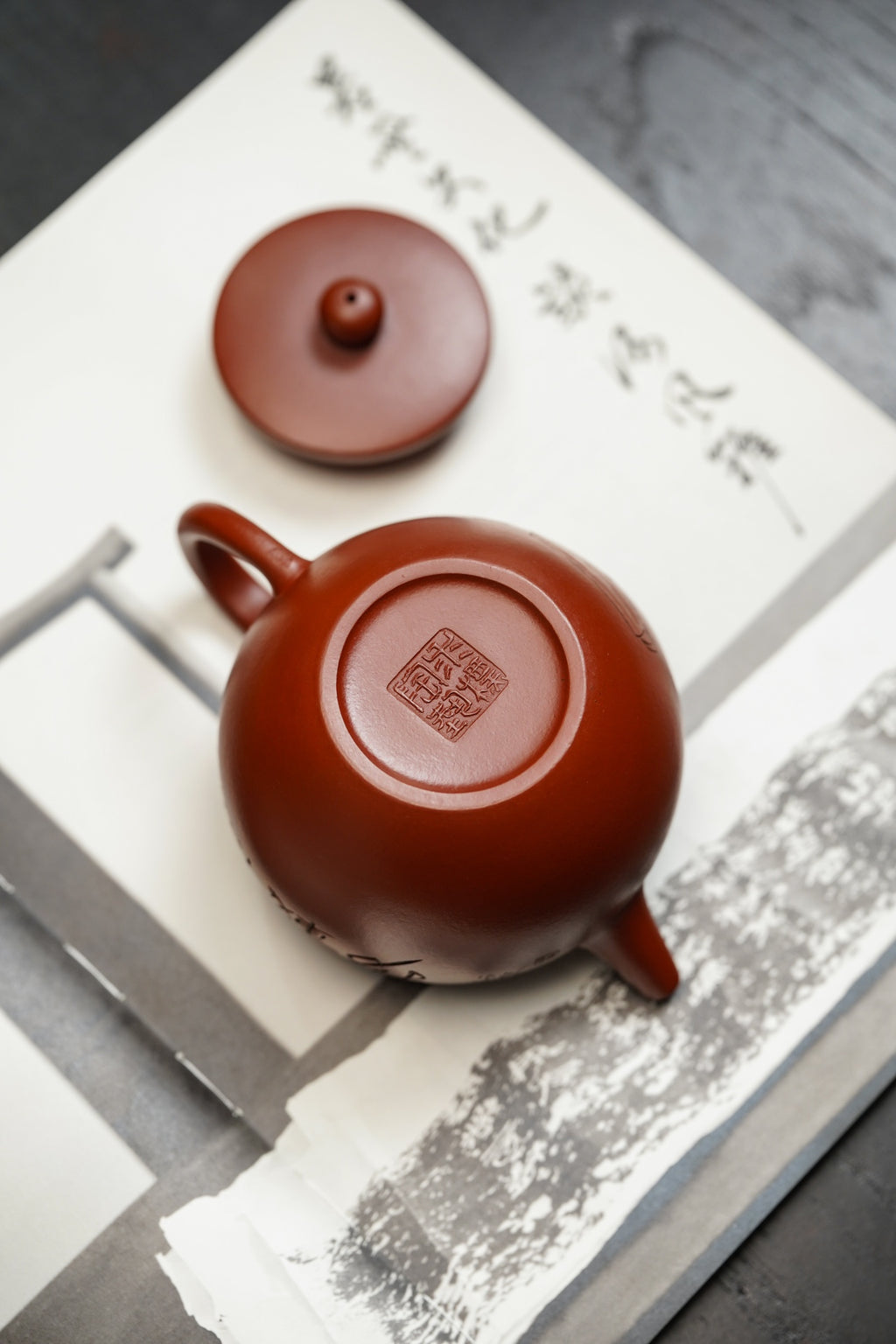 一器藏心经·紫砂纳万福｜郑求标大师｜至尊禅意臻品【平盖莲子壶】原矿优质朱泥·260cc