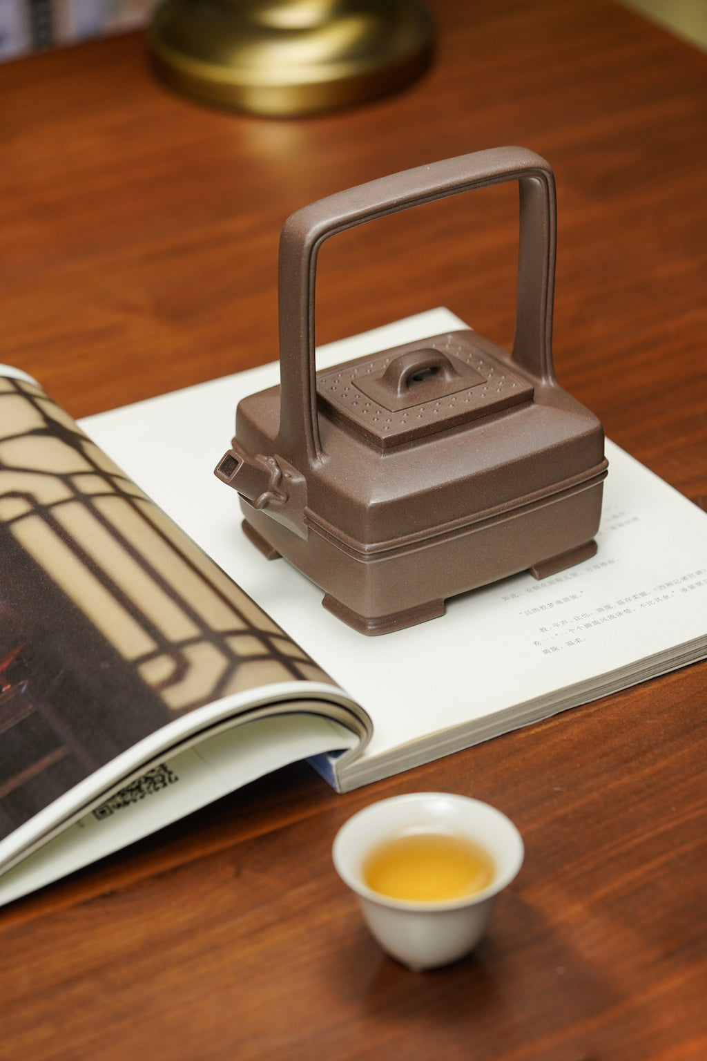 耿浩文案，耿浩方器 礼藏双绝｜紫砂界80后方器巨匠巅峰臻品《龙头玉璧提梁壶》原矿优质纯紫老泥·520cc
