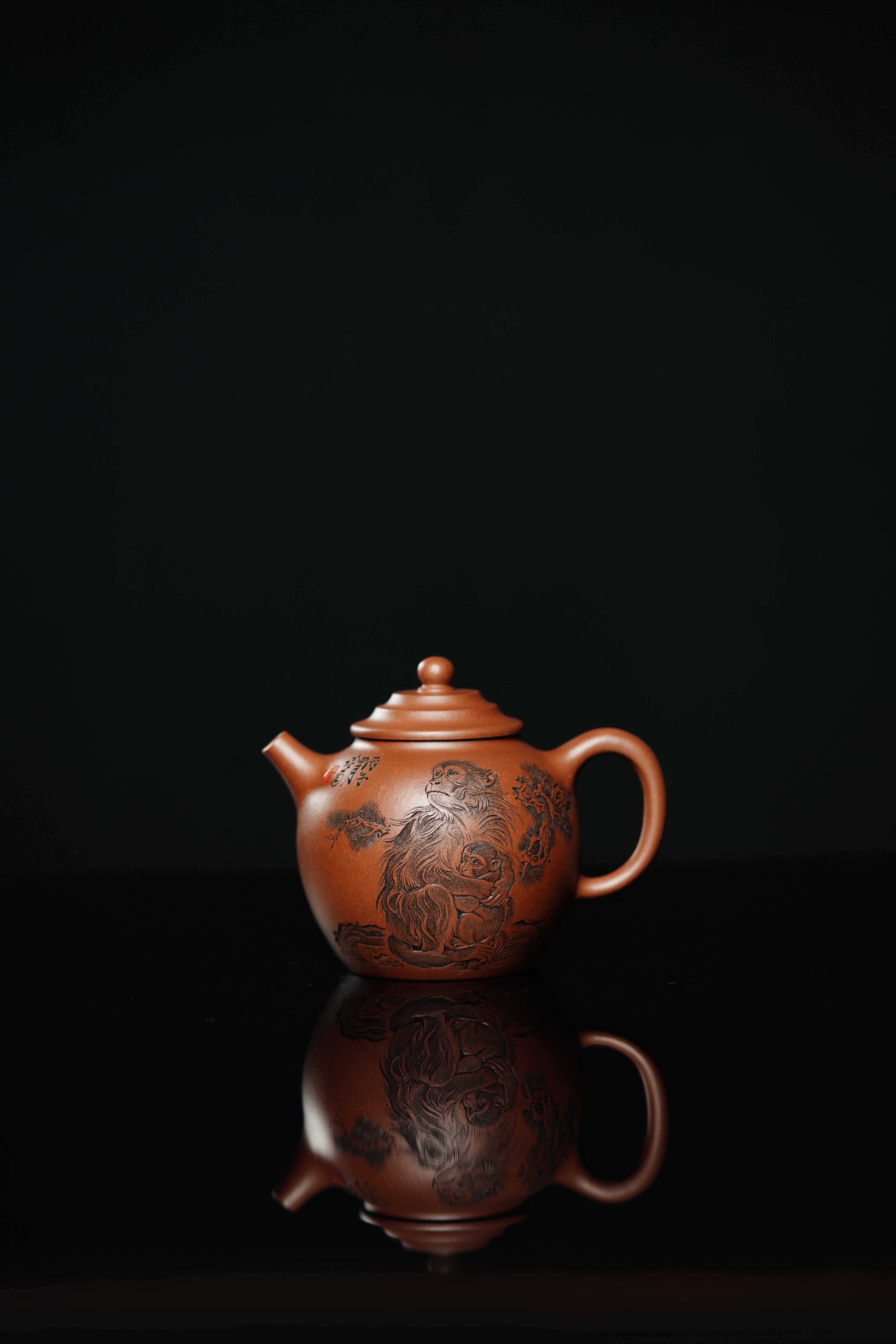 中华神刀·刻绘巅峰｜杨喜雨大师顶流臻品《橄榄壶》十二生肖 原矿优质底槽清·160cc