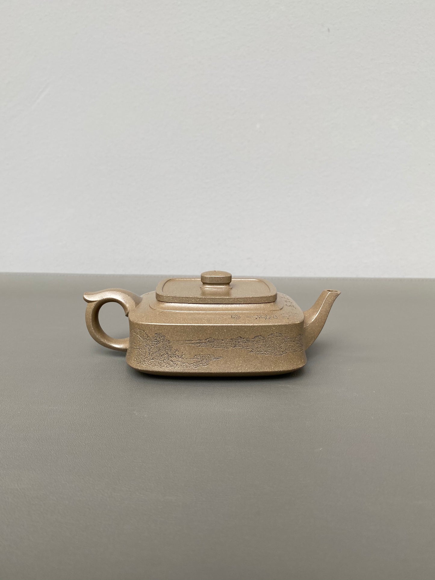 宏林山水·礼藏天下｜陈宏林大师传世巅峰臻品【四方观山壶】业界标杆·原矿优质松华青段泥·160cc