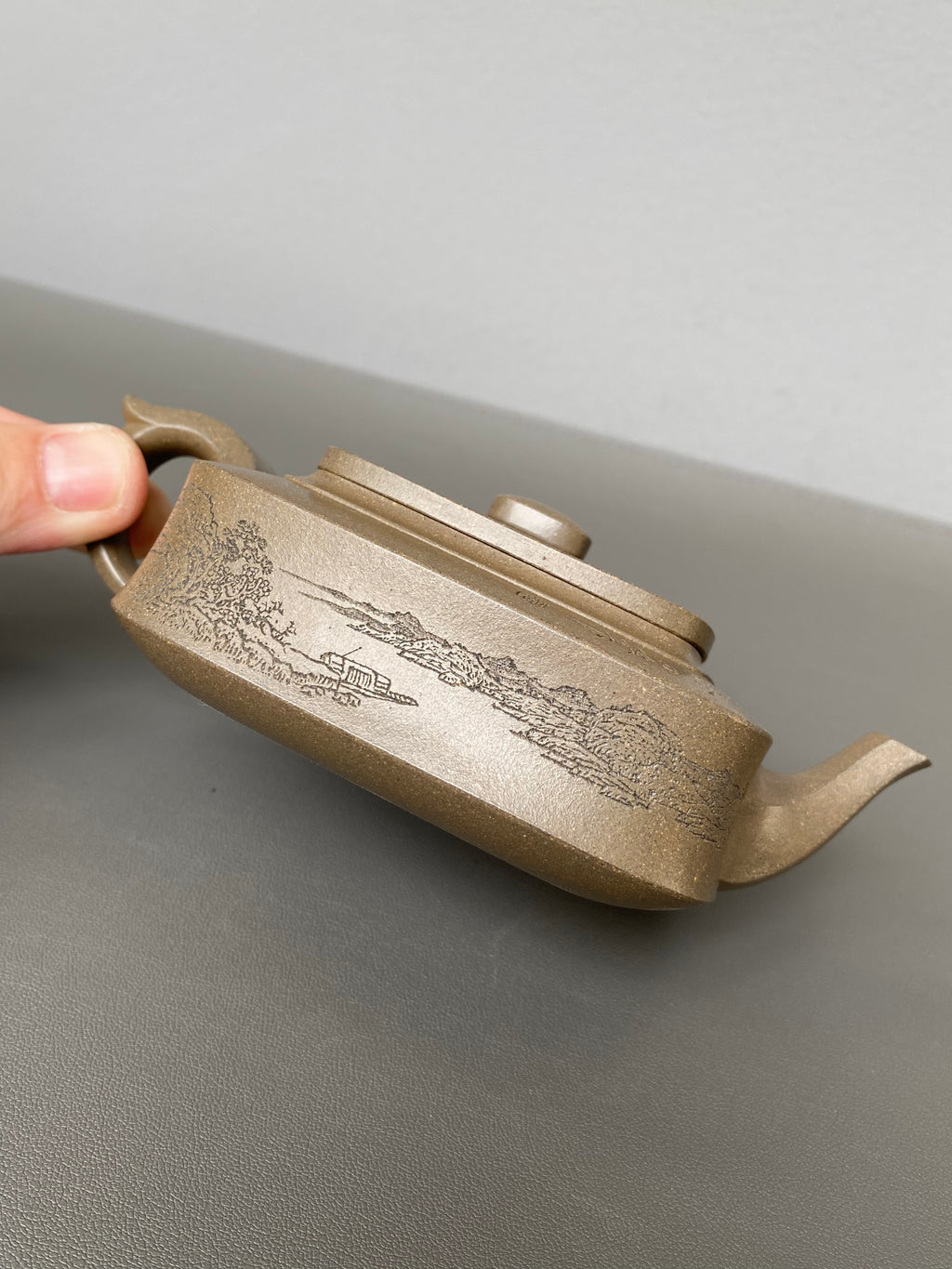 宏林山水·礼藏天下｜陈宏林大师传世巅峰臻品【四方观山壶】业界标杆·原矿优质松华青段泥·160cc