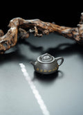 立之紫砂 礼藏至尊｜储立之大师传世典藏重器《包袱石瓢》优质 雪花青·180cc