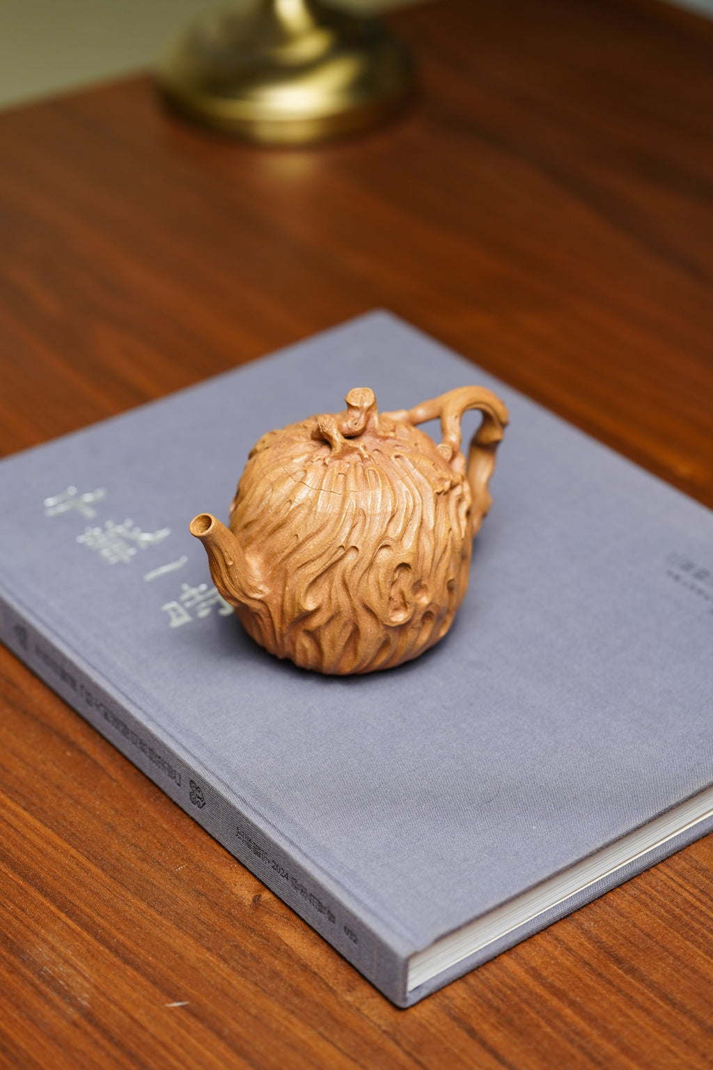 范泽锋高徒·邱爽紫砂潜力重器《流云供春壶》是您礼藏皆宜的高端艺术品 原矿优质黄金段·280cc