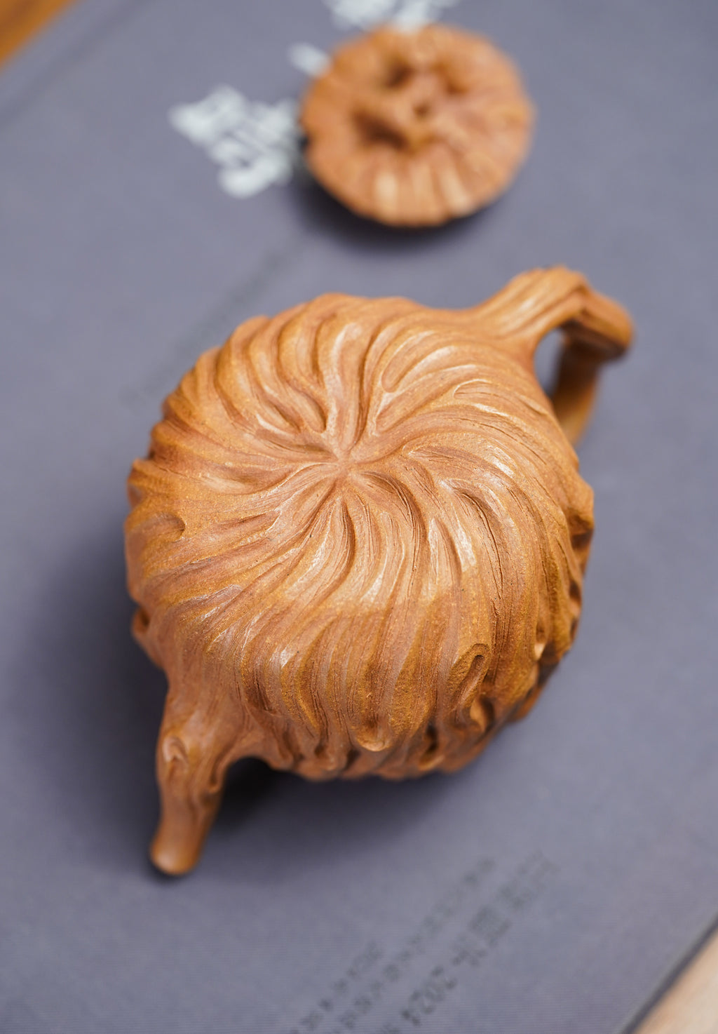 范泽锋高徒·邱爽紫砂潜力重器《流云供春壶》是您礼藏皆宜的高端艺术品 原矿优质黄金段·280cc