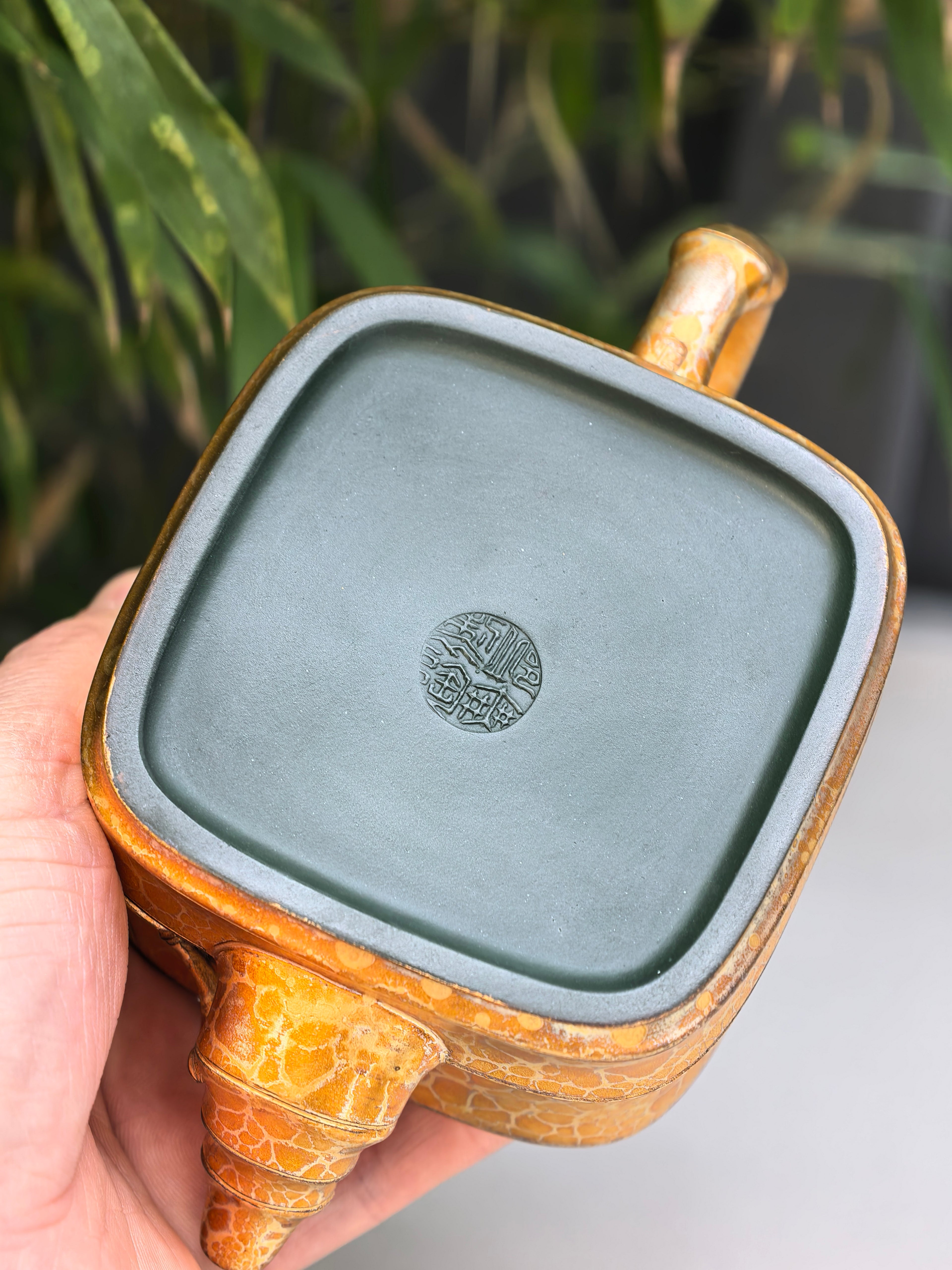 范泽锋高徒·邱爽紫砂潜力重器《竹段套组》优质苏门答腊青·260cc（黄金贝壳烧）