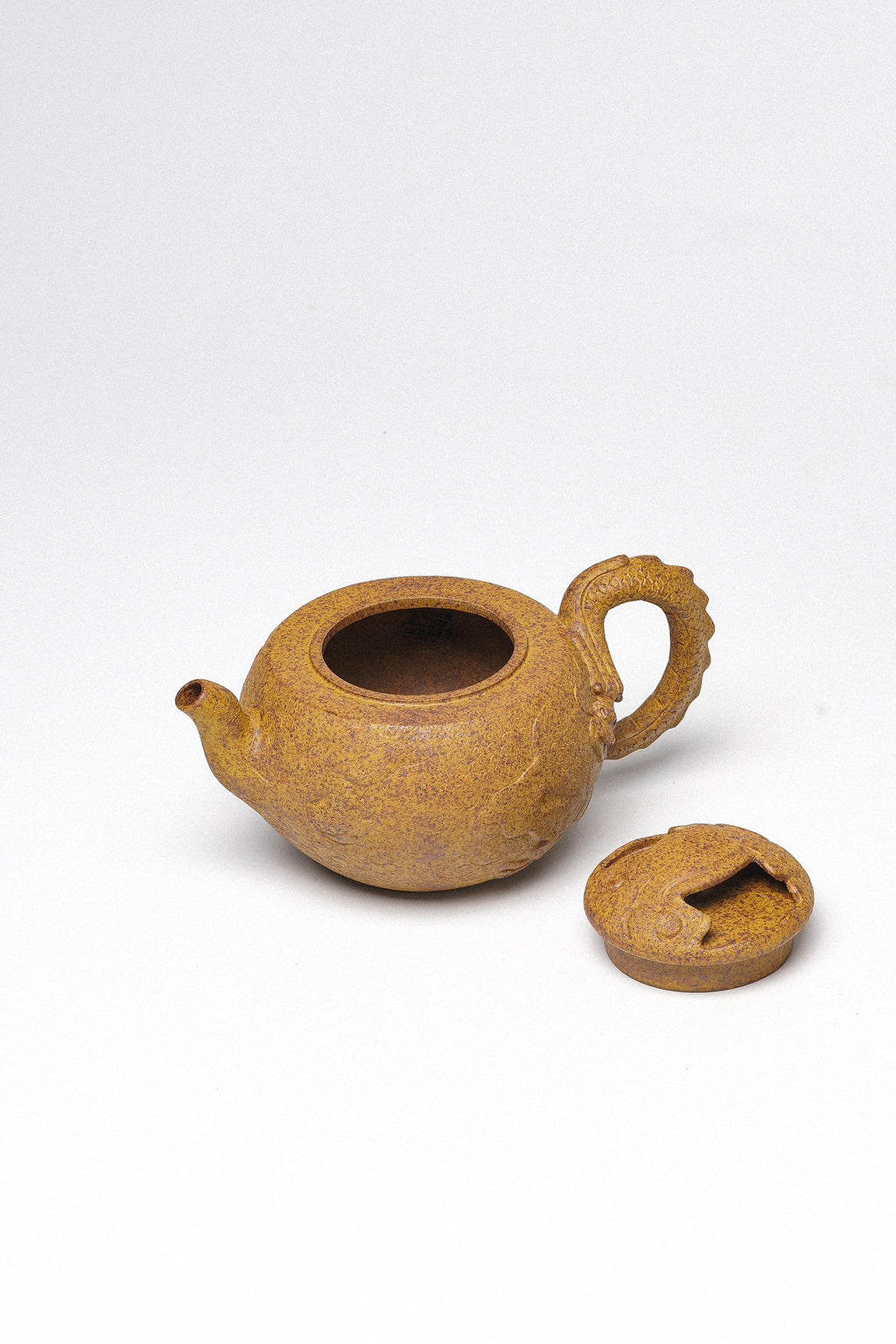 紫砂臻品·礼藏首选｜周建春大师扛鼎之作《云龙供春壶》原矿优质黄金砂·200cc