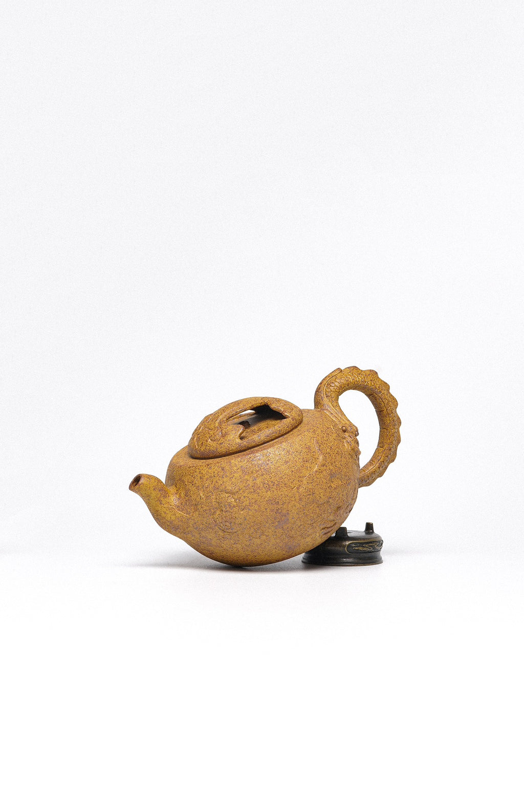 紫砂臻品·礼藏首选｜周建春大师扛鼎之作《云龙供春壶》原矿优质黄金砂·200cc