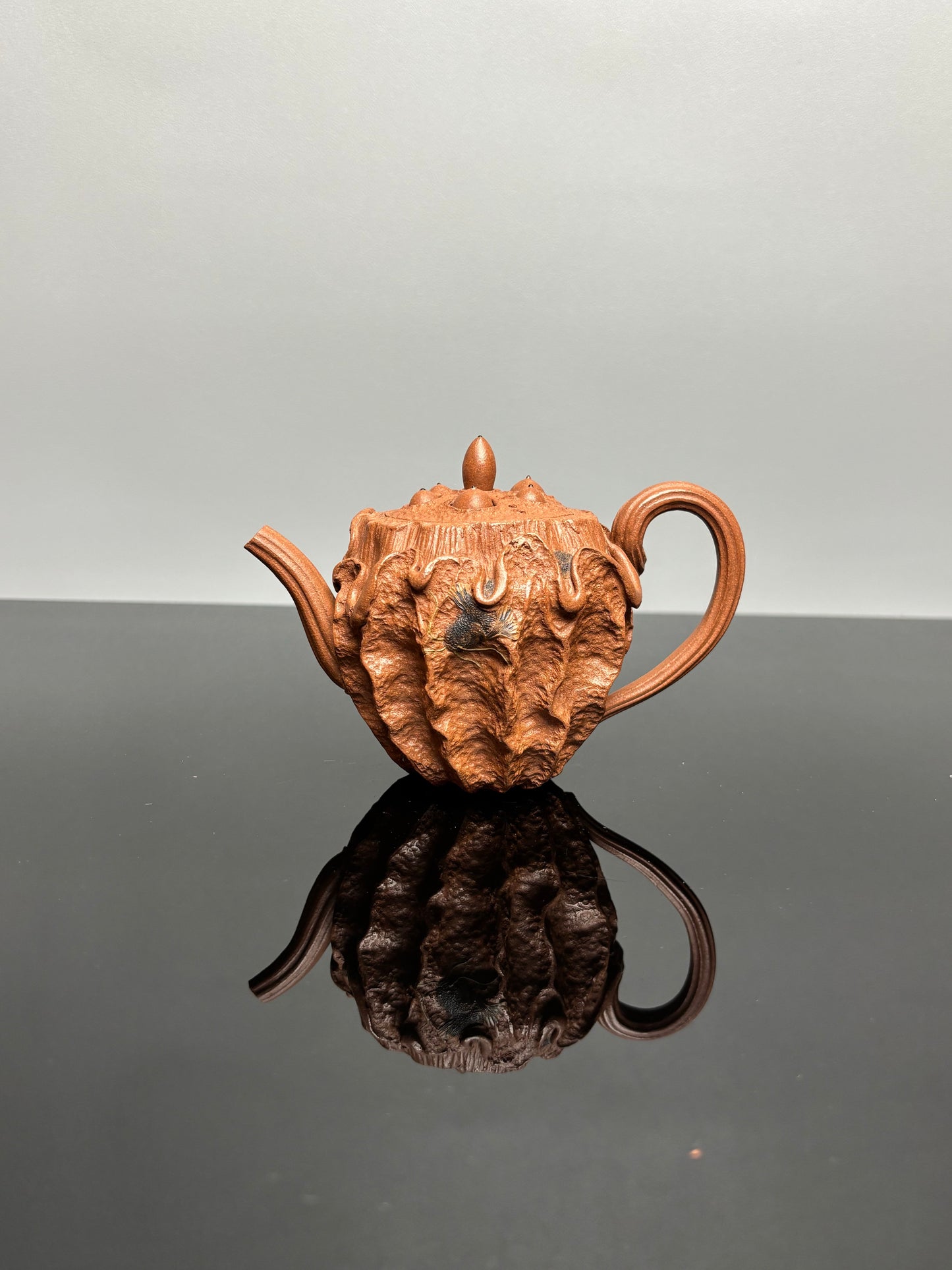 藏品首发·稀世罕见·紫砂臻品｜沈更轶制×彭金格绘 世间唯一巅峰孤品《连年有余》原矿优质老段泥·220cc