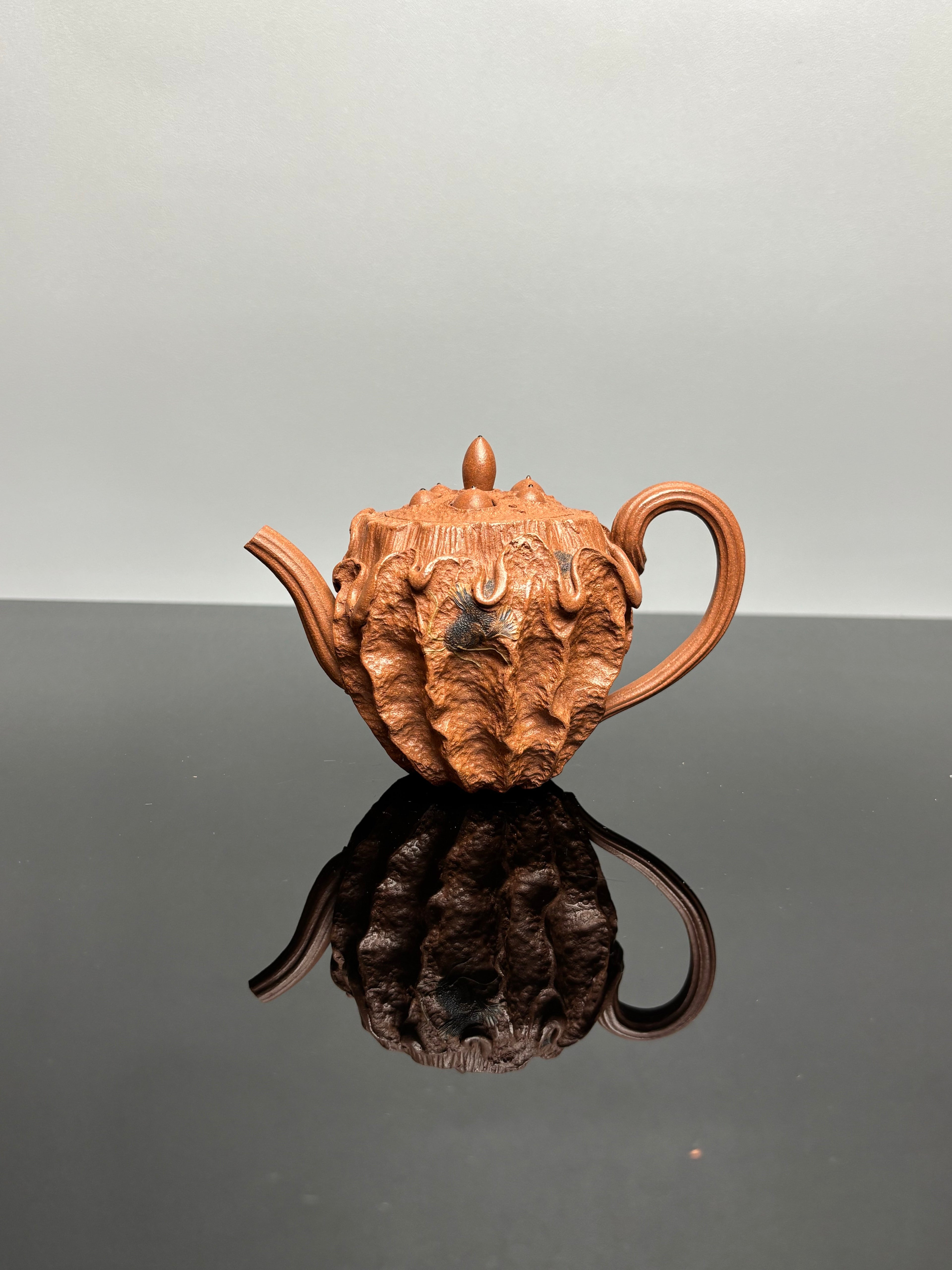藏品首发·稀世罕见·紫砂臻品｜沈更轶制×彭金格绘 世间唯一巅峰孤品《连年有余》原矿优质老段泥·220cc