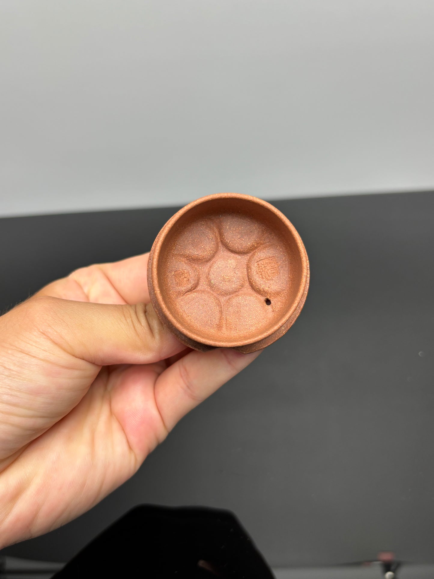 藏品首发·稀世罕见·紫砂臻品｜沈更轶制×彭金格绘 世间唯一巅峰孤品《连年有余》原矿优质老段泥·220cc