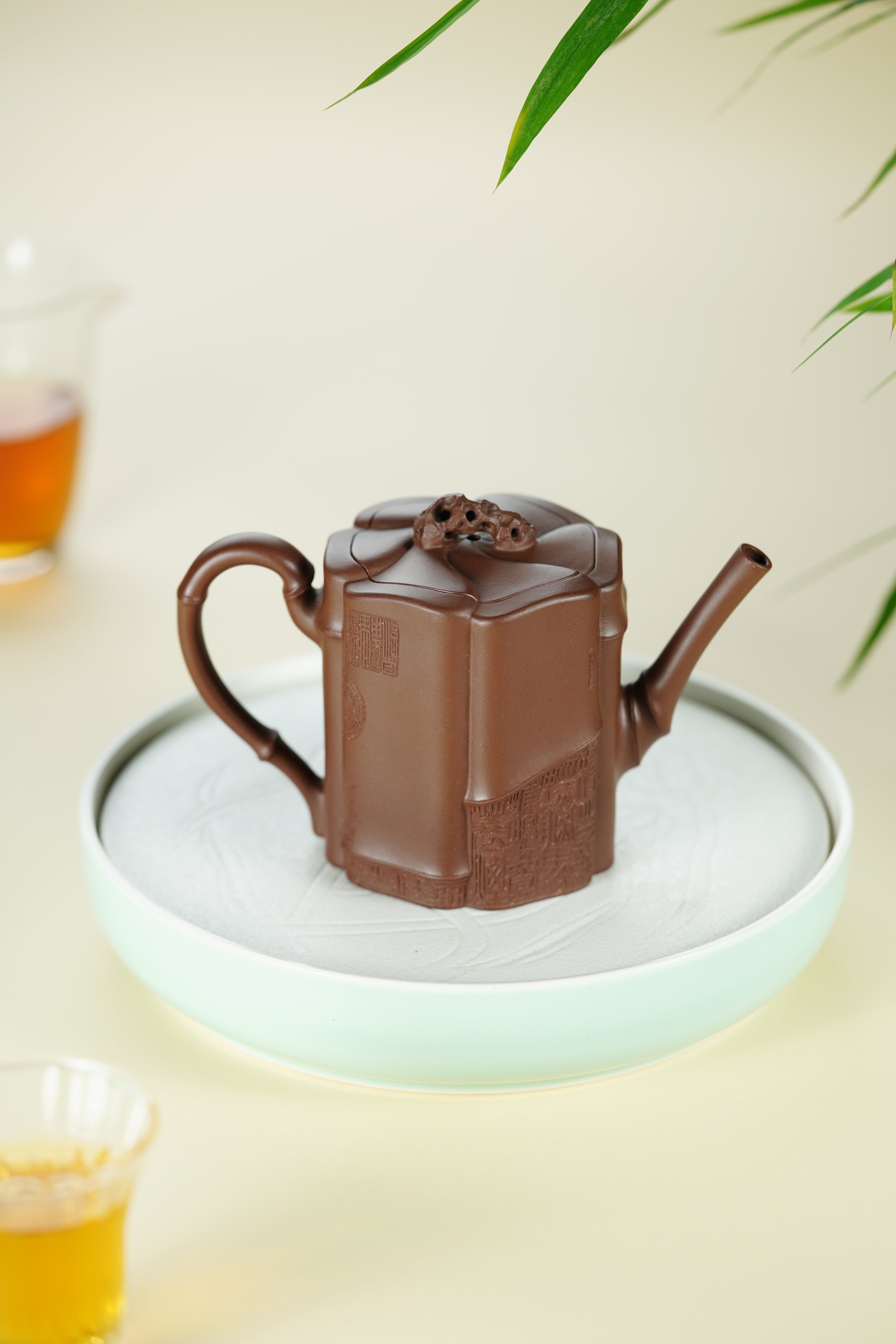范大生嫡脉｜范秀芳制 范伟群装饰｜双省大师联诀紫砂臻品《太湖竹韵壶》原矿优质底槽清·260cc（入册款代表作）