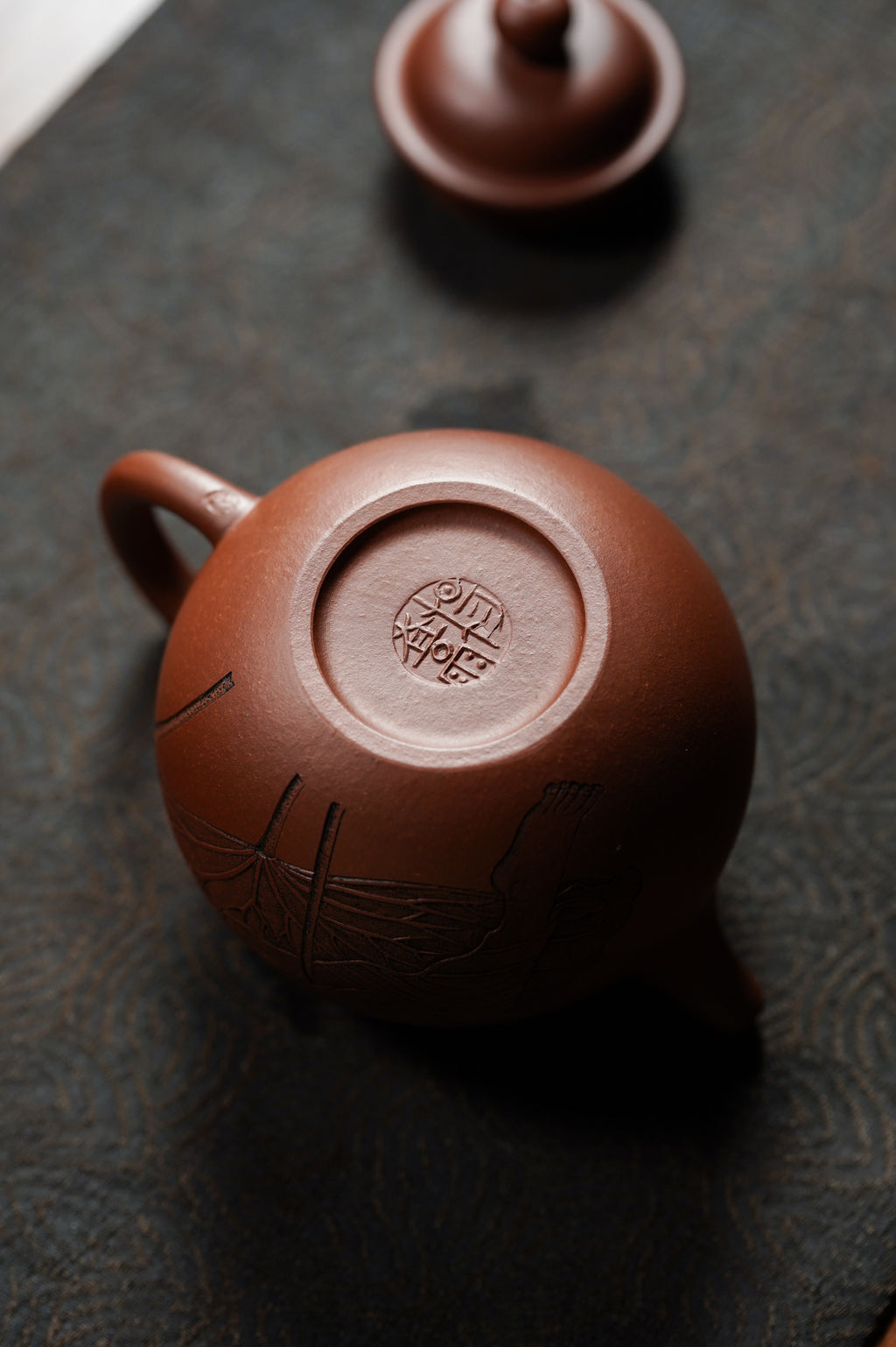 中华神刀·刻绘巅峰｜杨喜雨大师顶流臻品《掇球壶》原矿优质底槽清·270cc