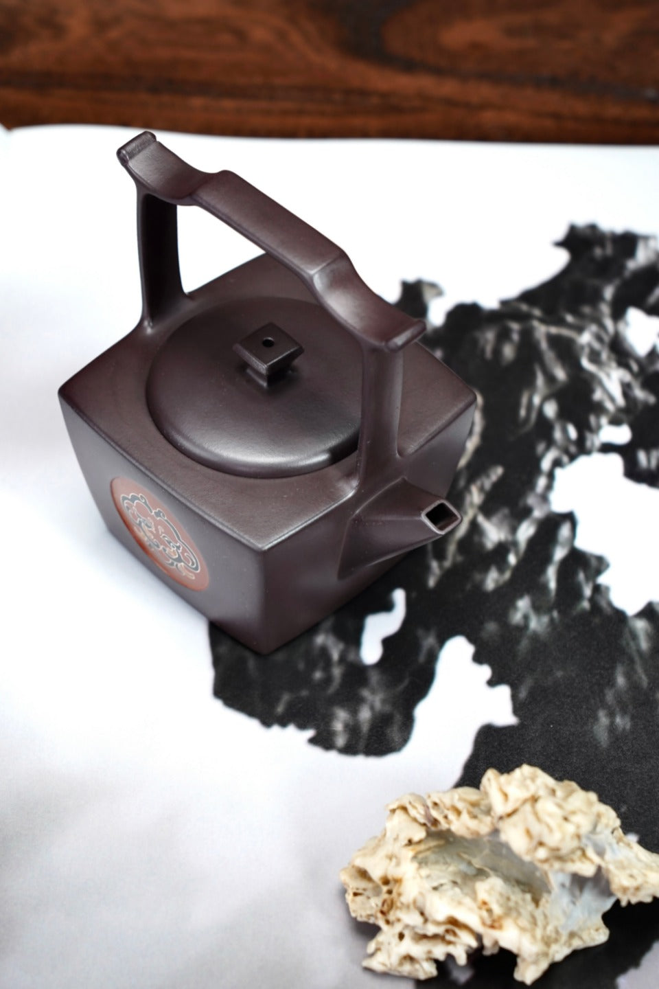 耿浩方器 礼藏双绝｜紫砂界80后方器巨匠巅峰臻品《幕明清家具·案几壶》藏值无量 原矿优质老紫泥·300cc