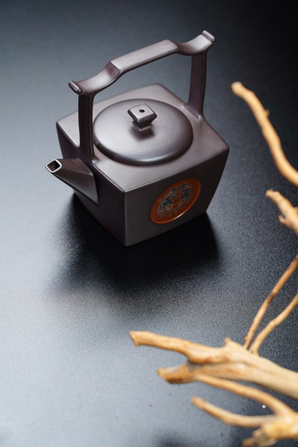 耿浩方器 礼藏双绝｜紫砂界80后方器巨匠巅峰臻品《幕明清家具·案几壶》藏值无量 原矿优质老紫泥·300cc