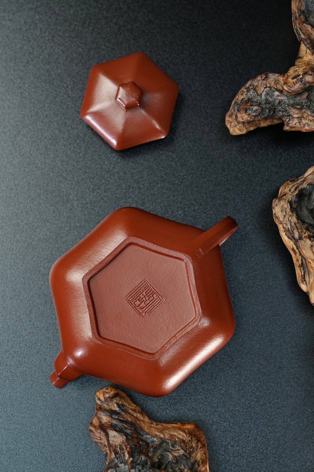 耿浩方器 礼藏双绝｜紫砂界80后方器巨匠巅峰臻品《闲者六方壶》藏值无量 原矿优质大红袍·210cc