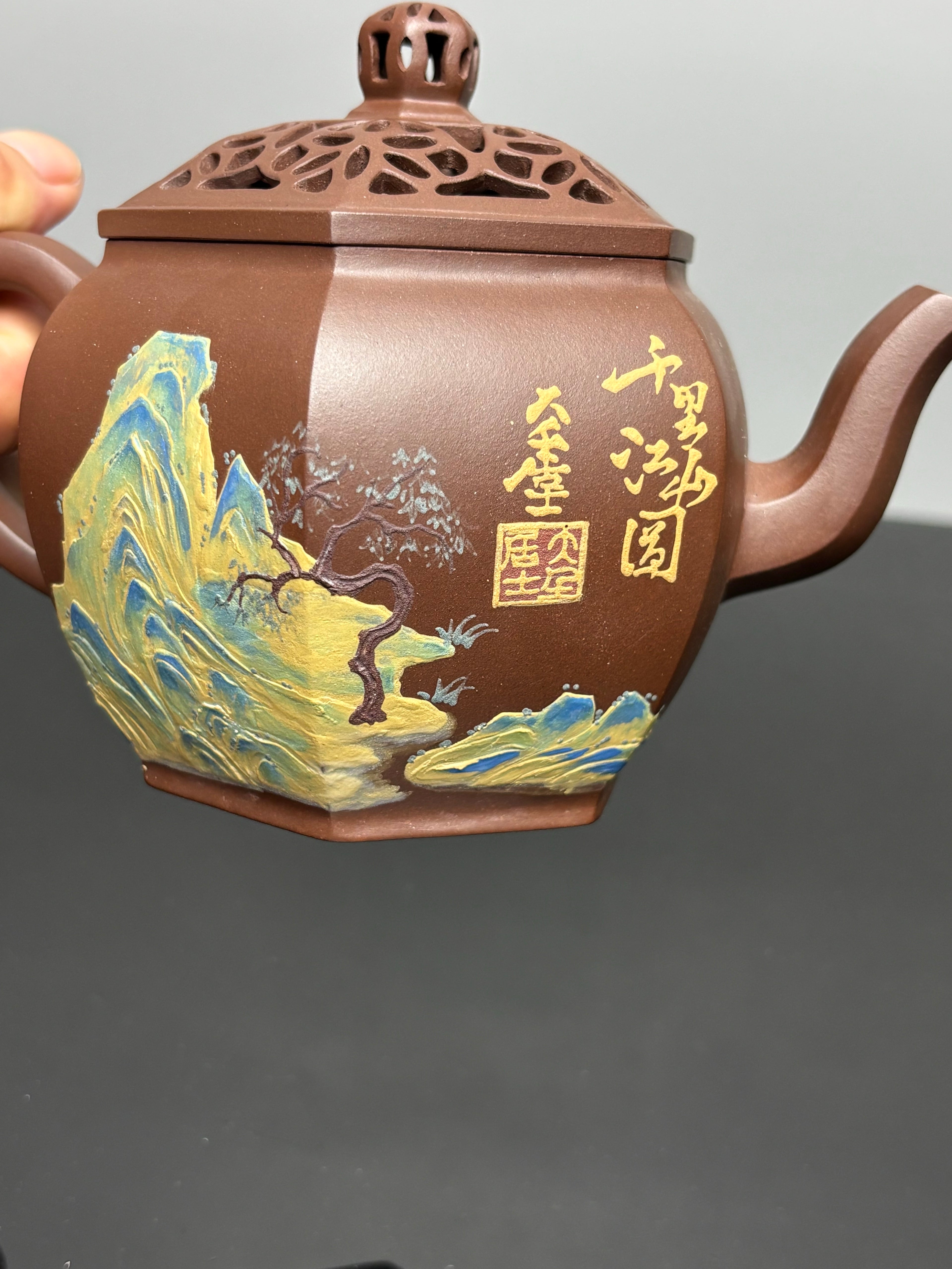 【功勋泰斗 礼藏至尊】程辉大师🇨🇳紫砂界功勋级领军人物·典藏臻品《六方宫灯》千里江山 原矿优质老紫泥·360cc