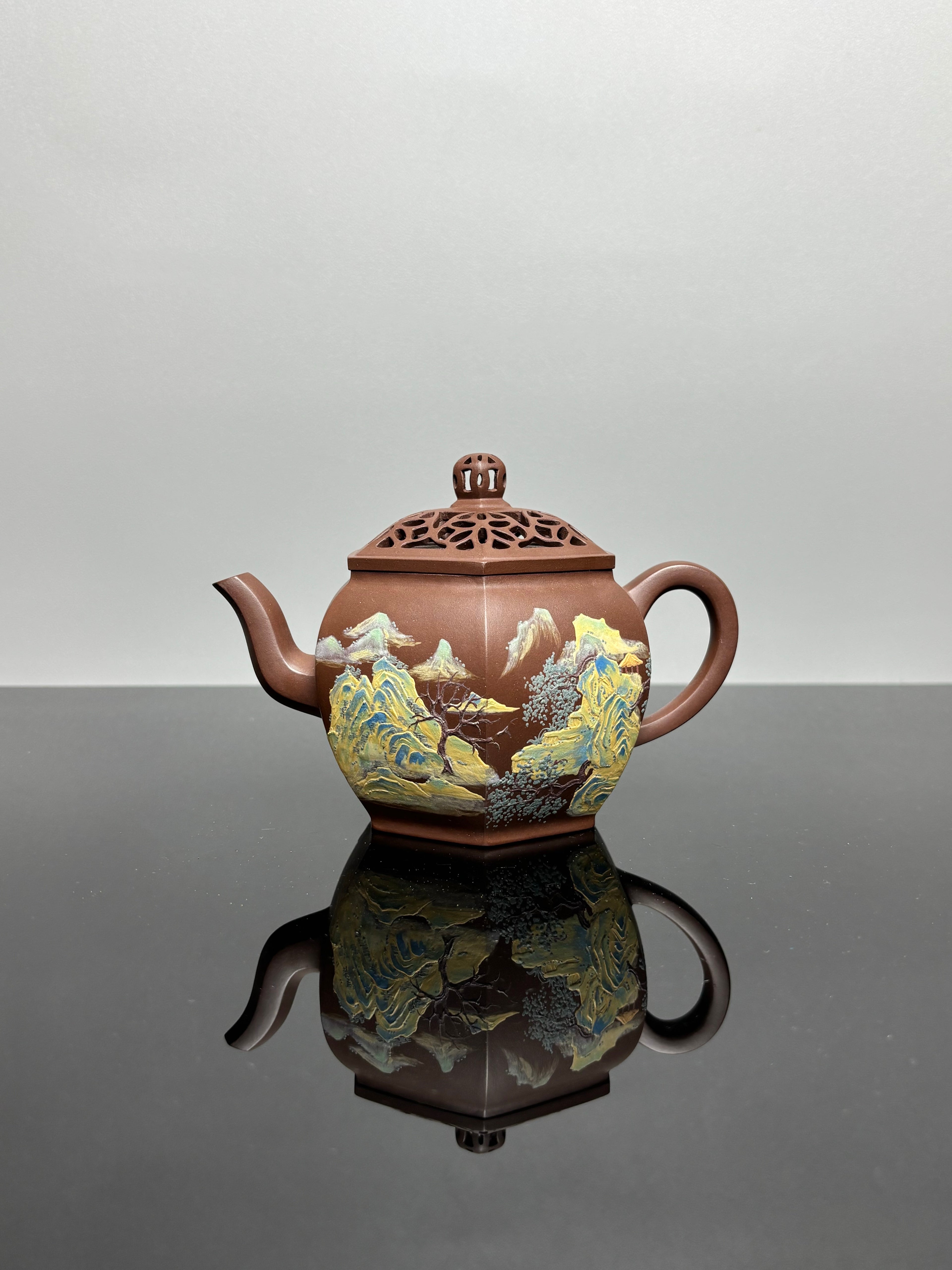 【功勋泰斗 礼藏至尊】程辉大师🇨🇳紫砂界功勋级领军人物·典藏臻品《六方宫灯》千里江山 原矿优质老紫泥·360cc