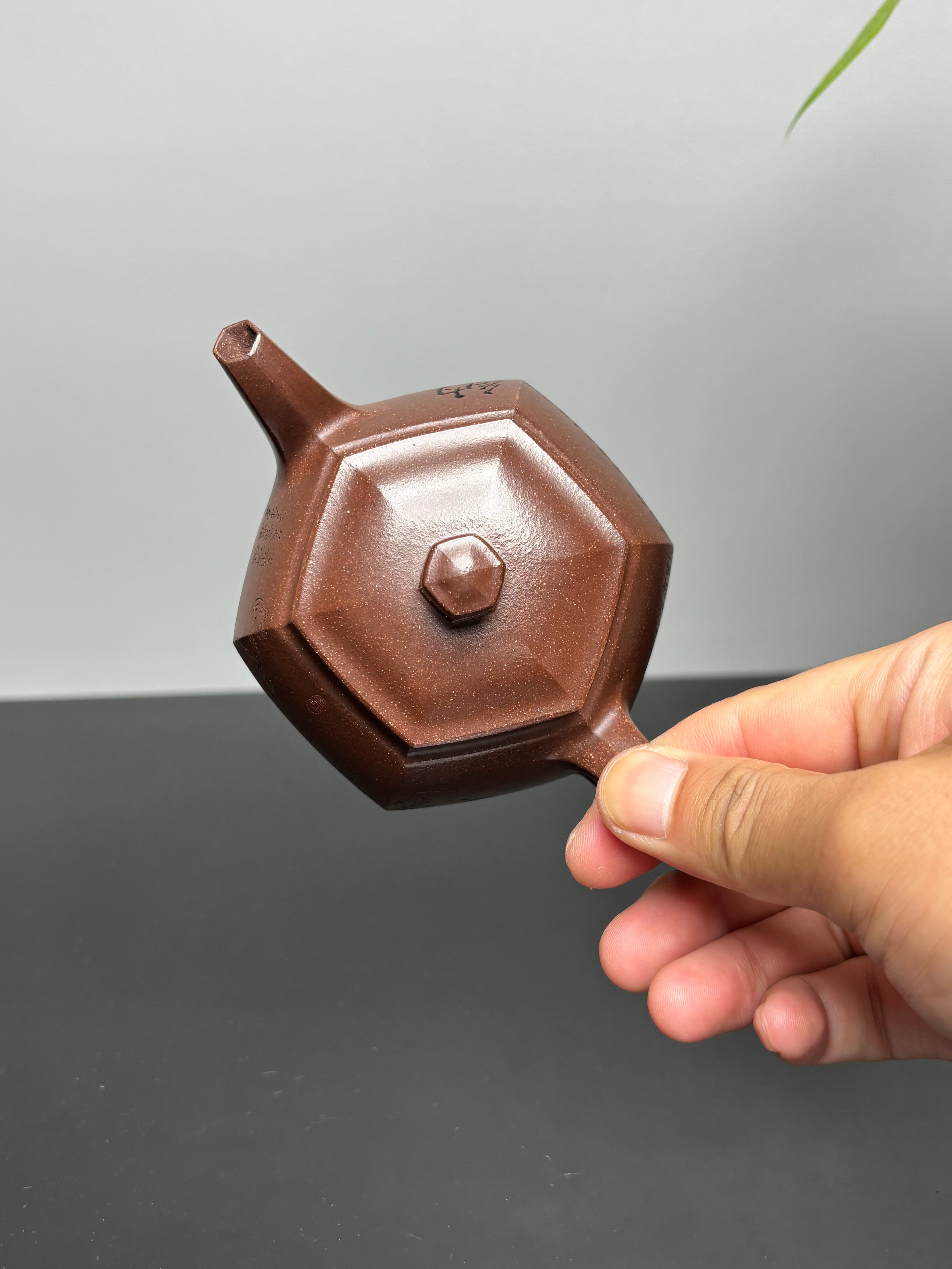 耿浩方器 礼藏双绝｜紫砂界80后方器巨匠巅峰臻品《莫极壶》原矿优质羊角山紫泥·200cc