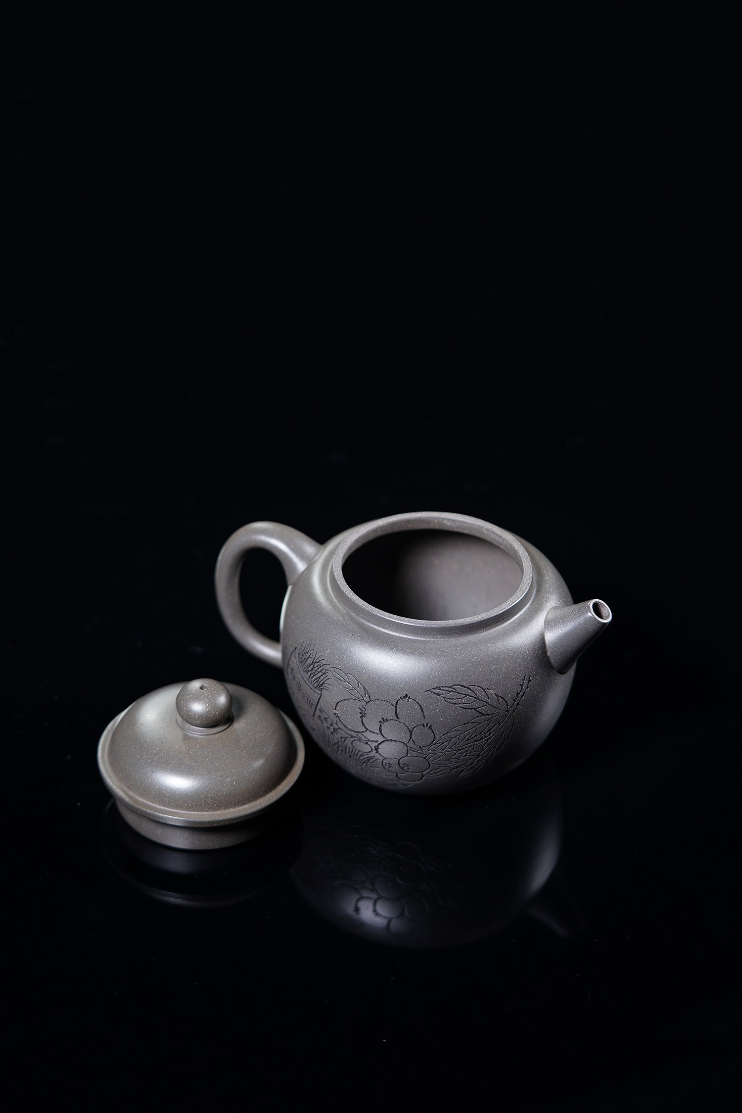 立之紫砂 礼藏至尊｜储立之大师传世典藏重器《大彬圈钮》原矿优质 青灰段·500cc