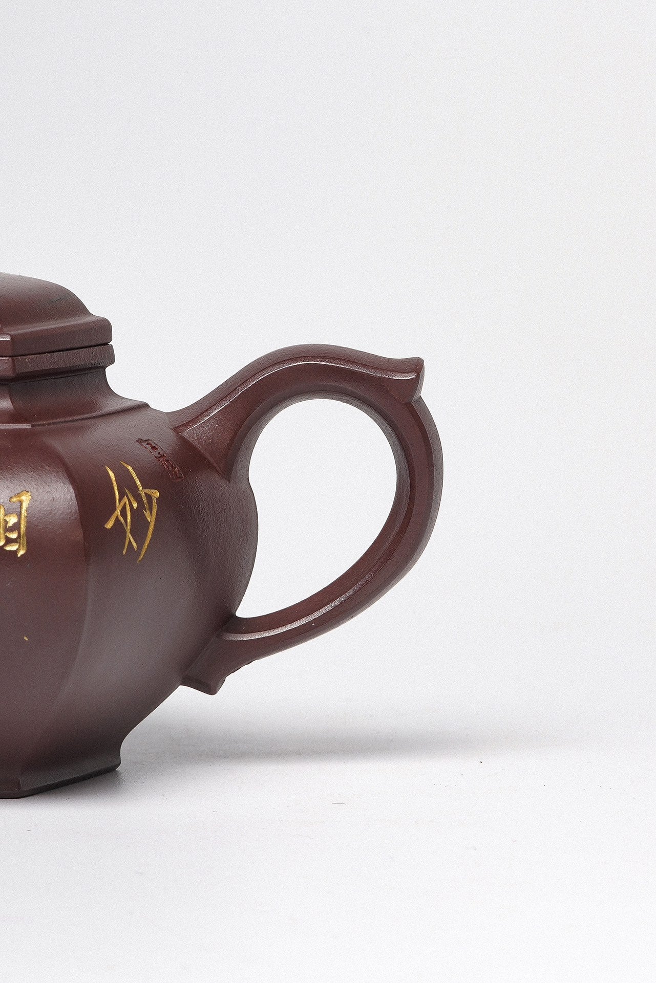 紫砂臻品·礼藏首选｜周建春大师扛鼎之作《六方笑樱壶》——原矿优质金龙血砂·260cc ——正高级工艺美术师·周建春·制