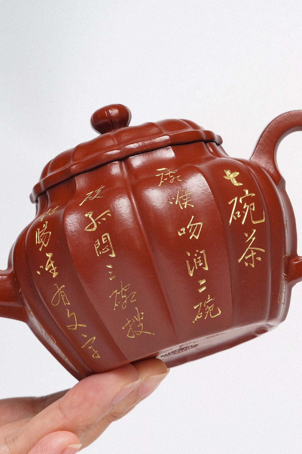紫砂臻品·礼藏首选｜周建春大师扛鼎之作·大拍同系列《筋纹莲子壶》原矿优质朱泥·230cc ——正高级工艺美术师·周建春·制