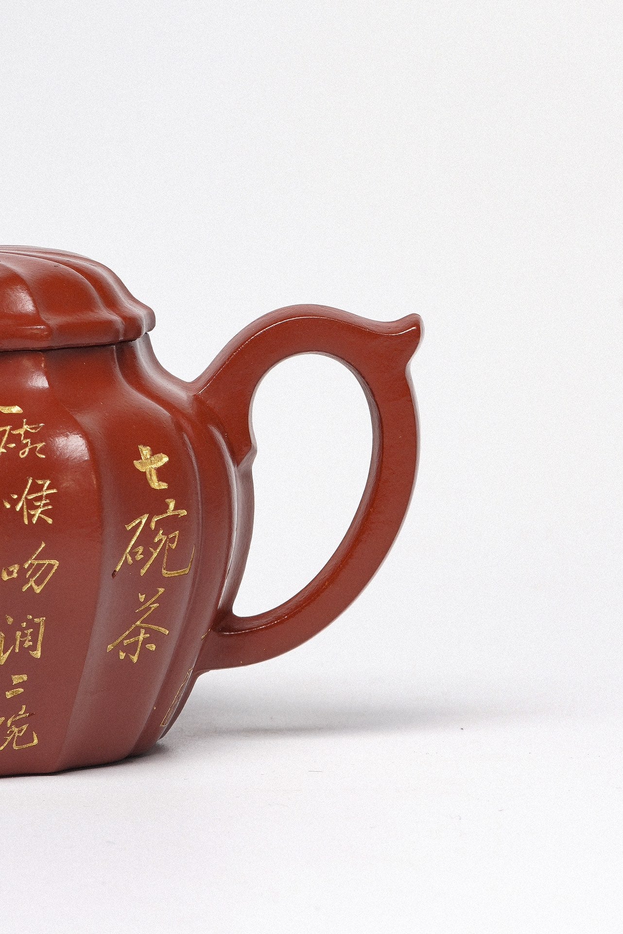 紫砂臻品·礼藏首选｜周建春大师扛鼎之作·大拍同系列《筋纹莲子壶》原矿优质朱泥·230cc ——正高级工艺美术师·周建春·制