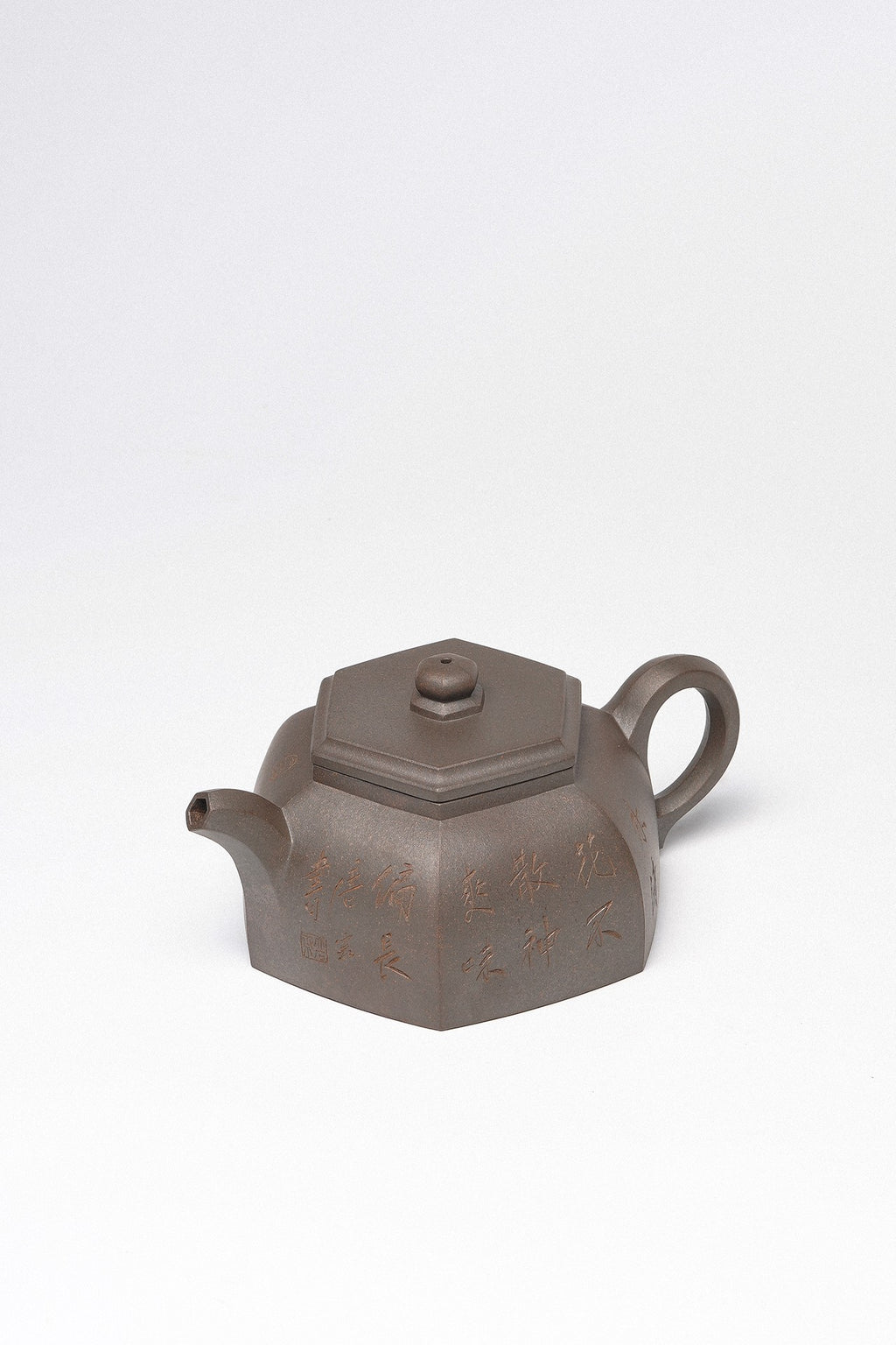 紫砂臻品·礼藏首选｜周建春大师扛鼎之作《六方汉风壶》原矿优质金龙血砂·350cc ——正高级工艺美术师·周建春·制
