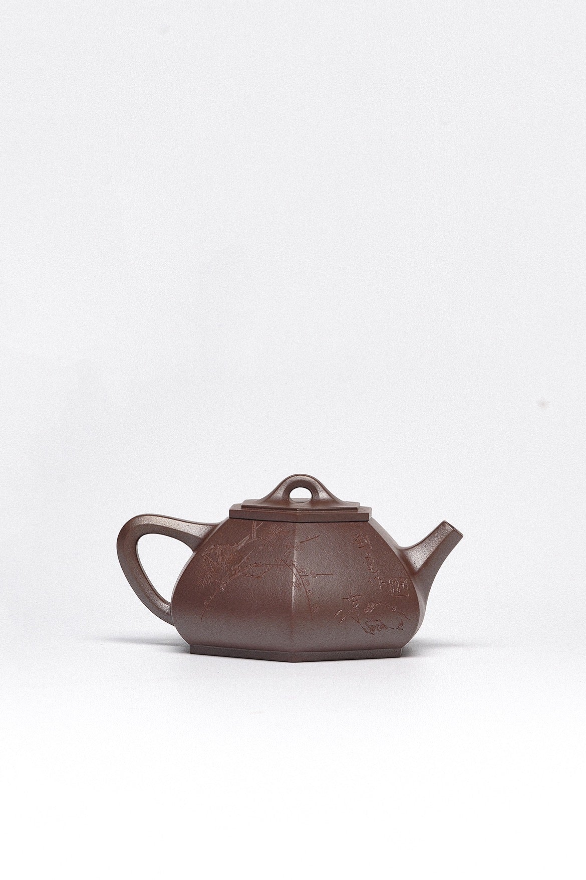 紫砂臻品·礼藏首选｜周建春大师扛鼎之作·大拍同系列《六方石瓢壶》原矿优质金龙血砂·180cc ——正高级工艺美术师·周建春·制