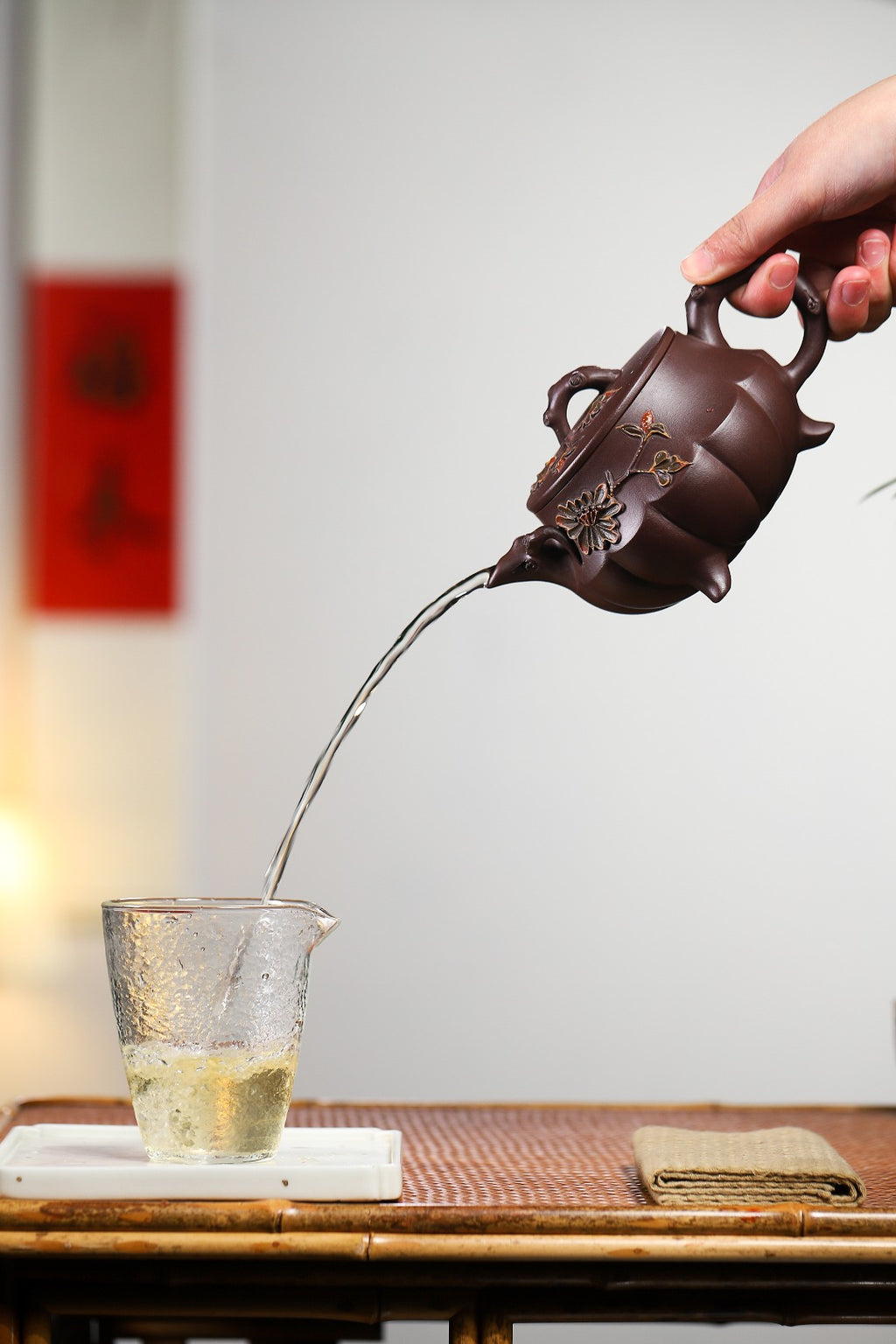 紫砂藏品｜高级工艺美术师·许时娟制【莲心壶】礼藏皆宜·匠心之作 泥料：原矿优质老紫泥·360cc